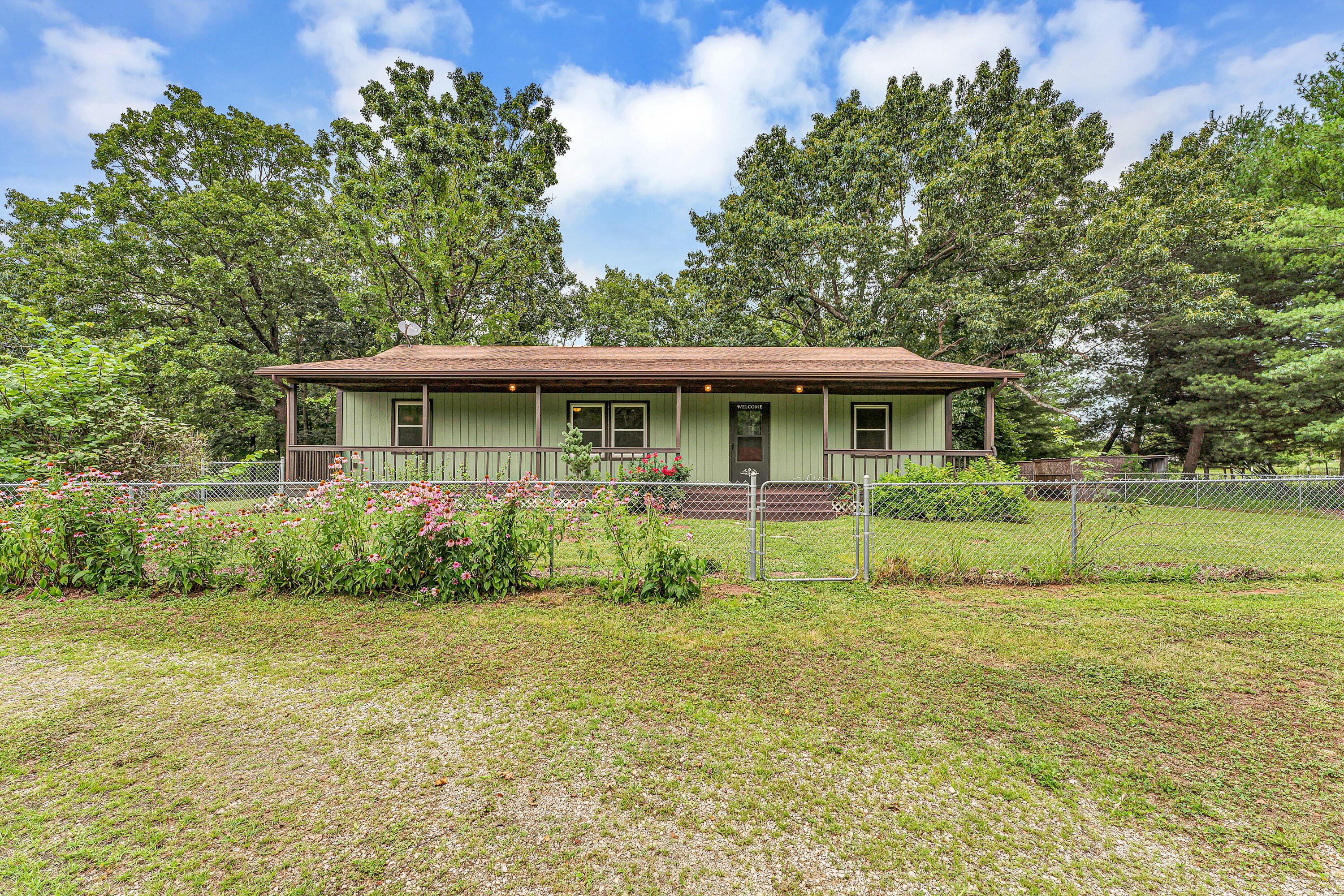 392 East Ella Street