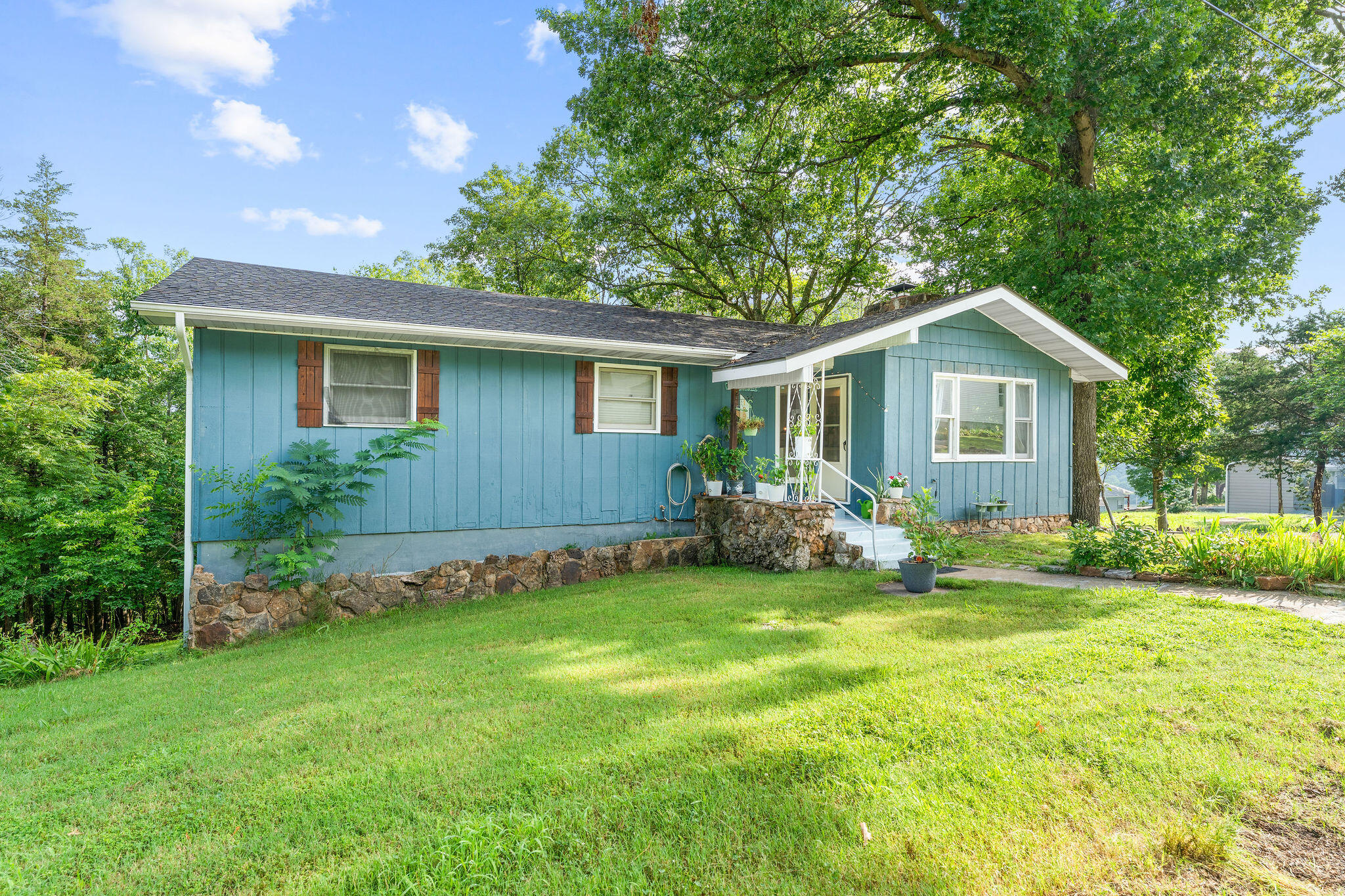 189 Pierce Place Property Photo 1