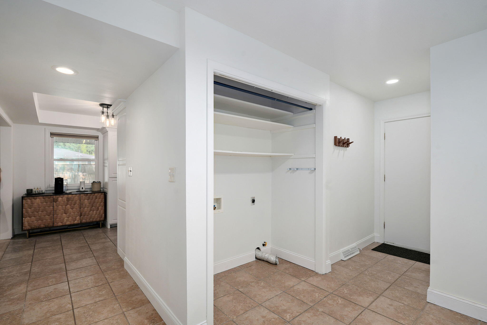 1923 South Cedarbrook Avenue Property Photo 21