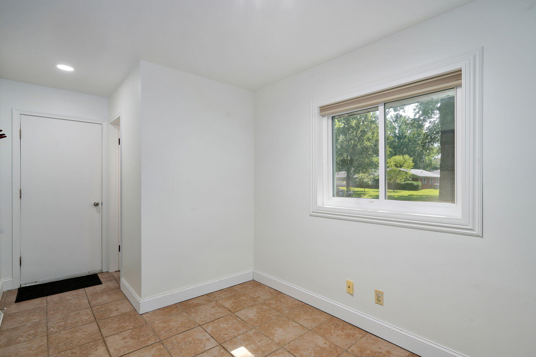 1923 South Cedarbrook Avenue Property Photo 22