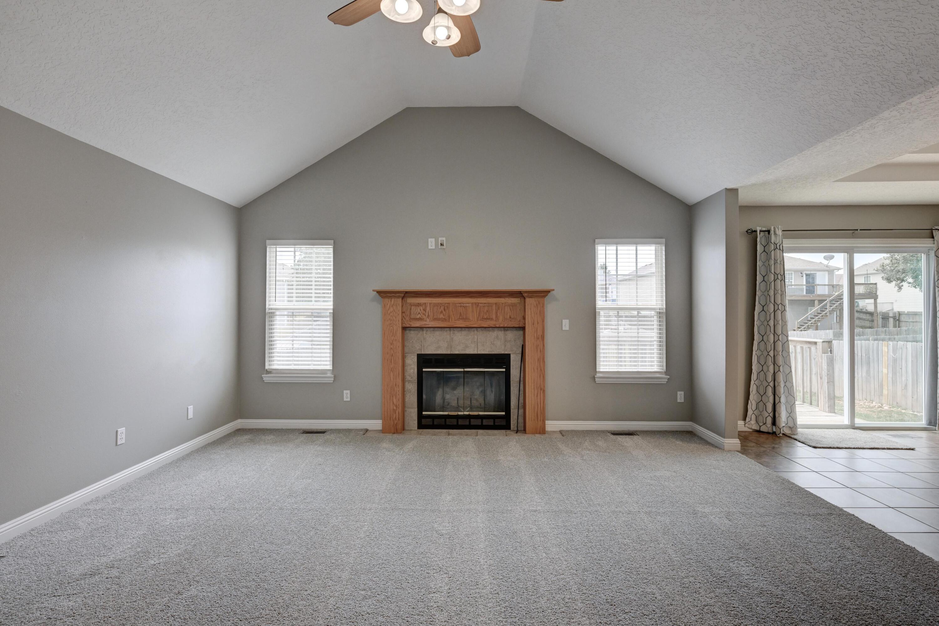 4406 West 28th Street Property Photo 7