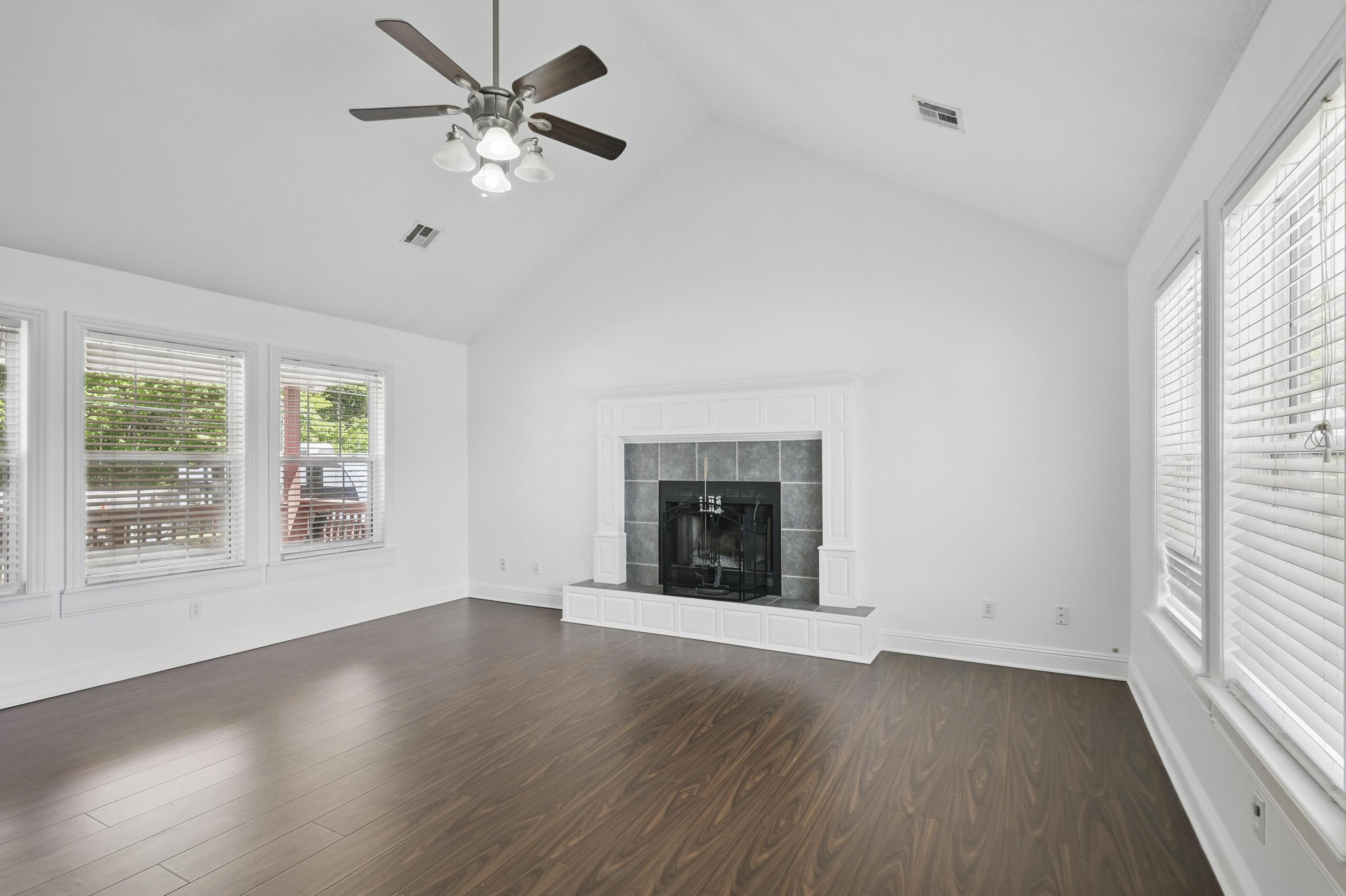 25291 Birch Drive Property Photo 4