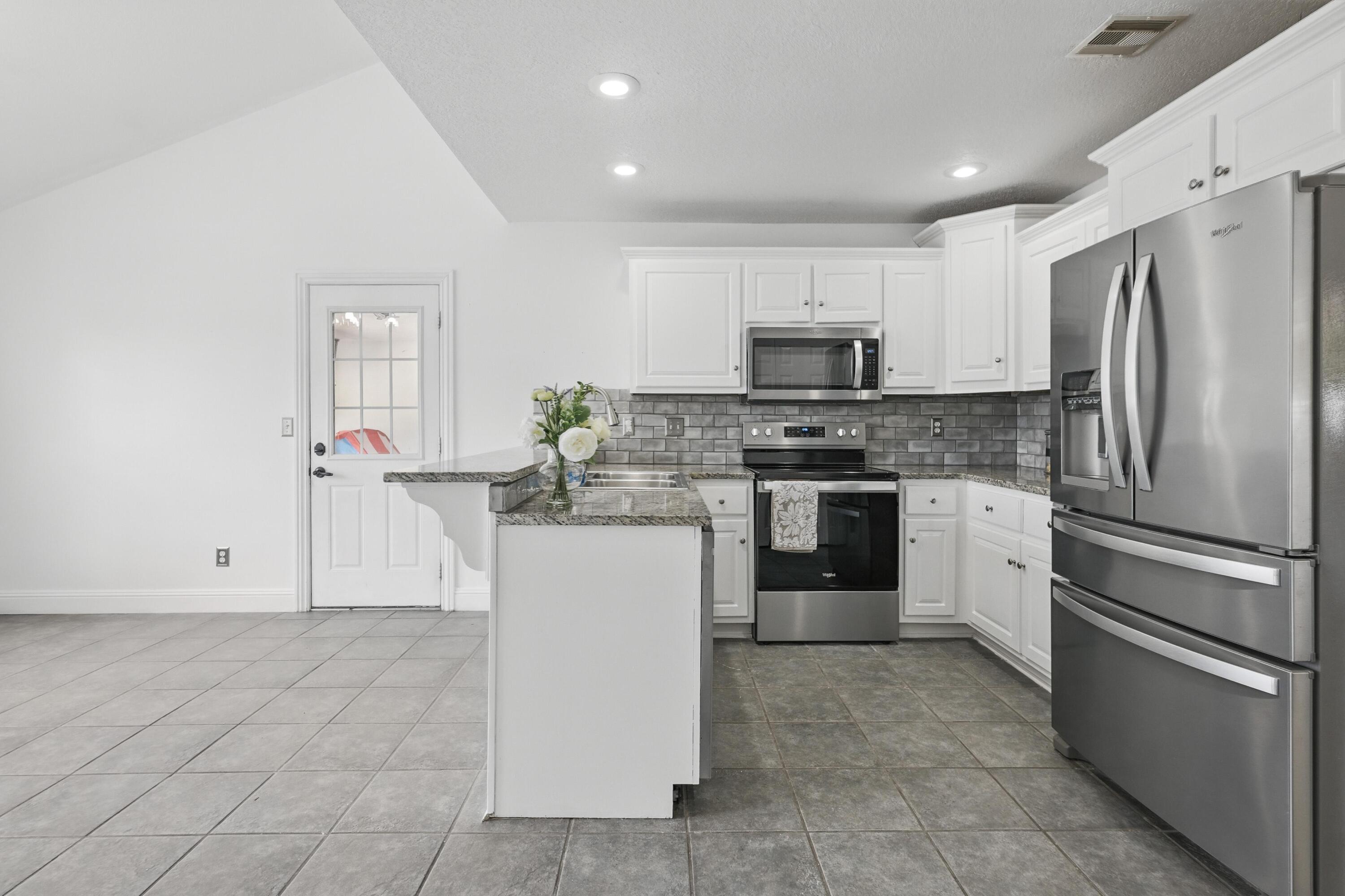 25291 Birch Drive Property Photo 9