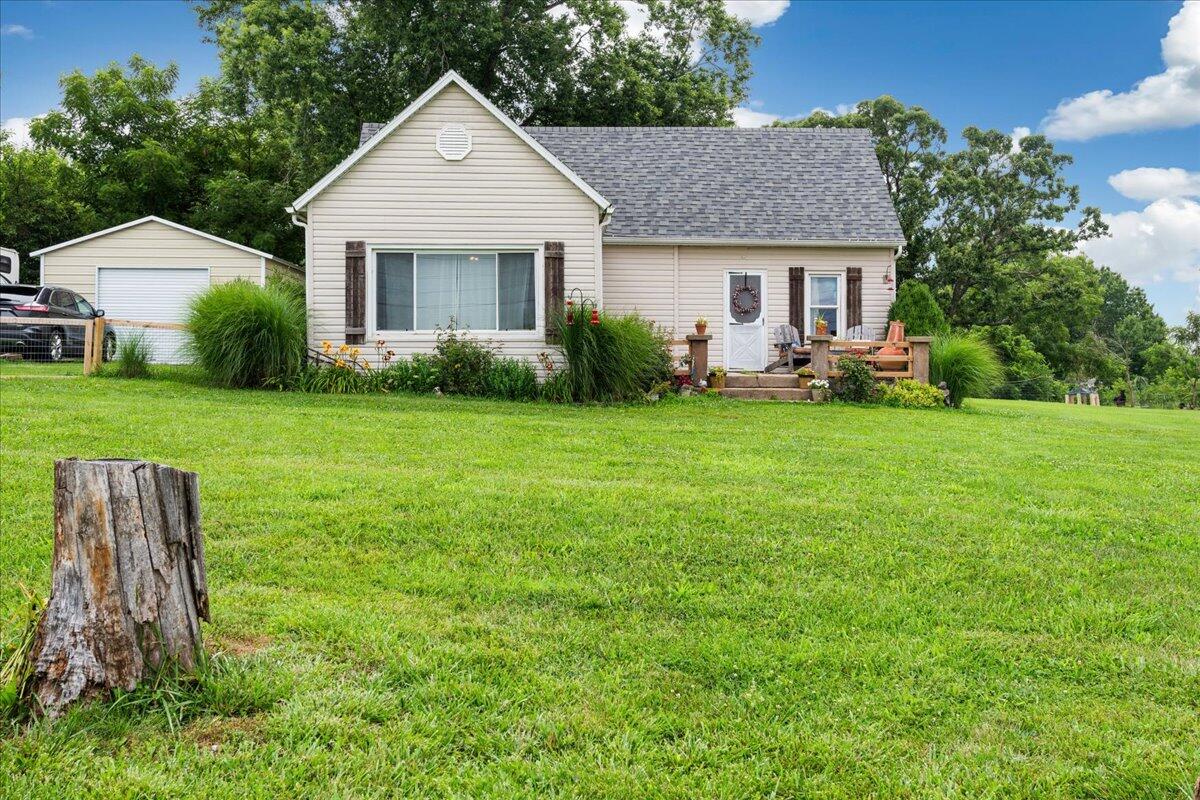 1188 Emerald Road Property Photo 1