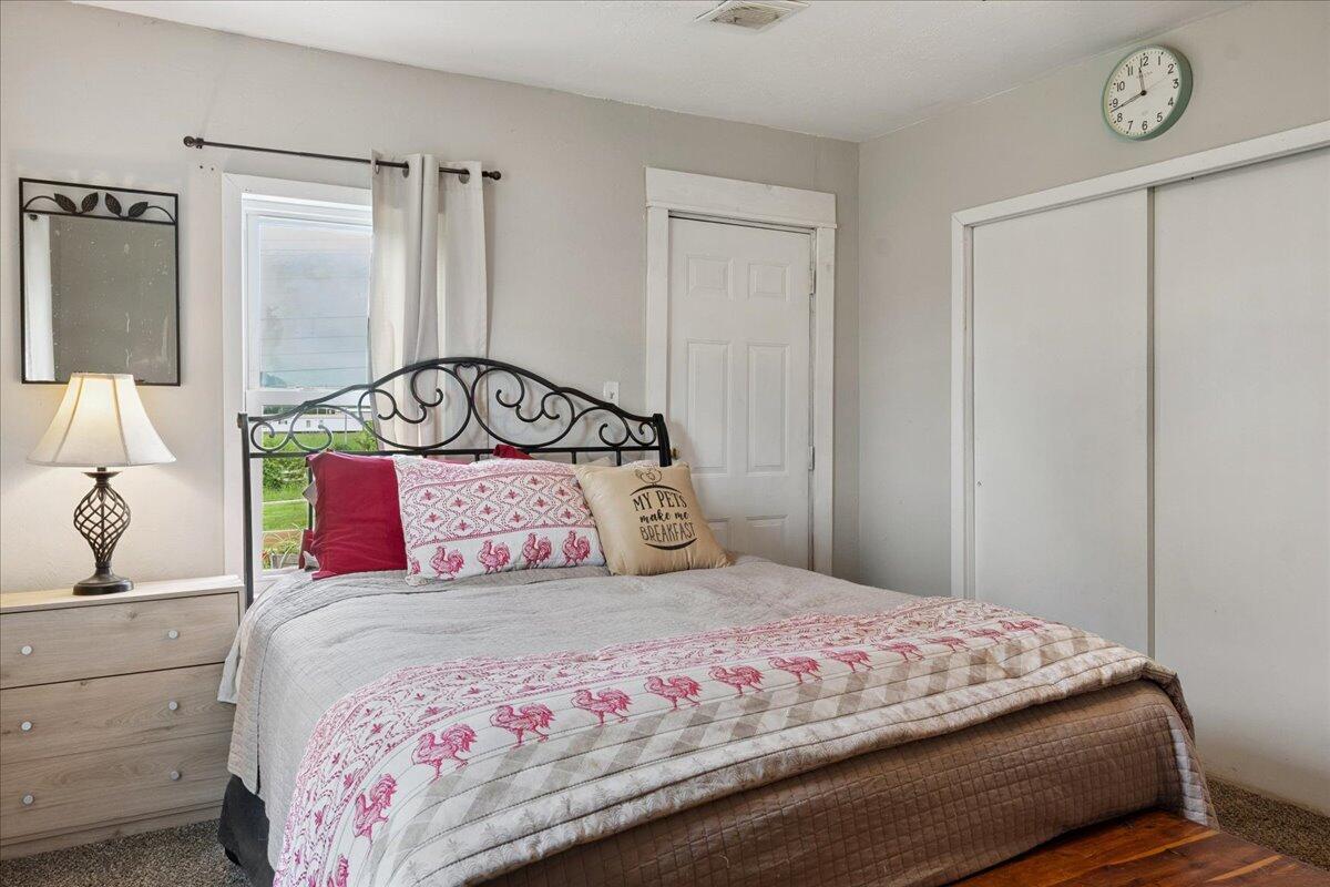 1188 Emerald Road Property Photo 15