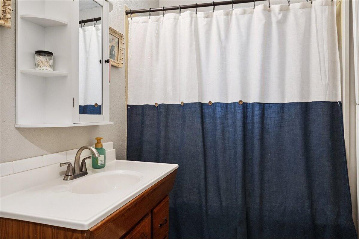 1188 Emerald Road Property Photo 18