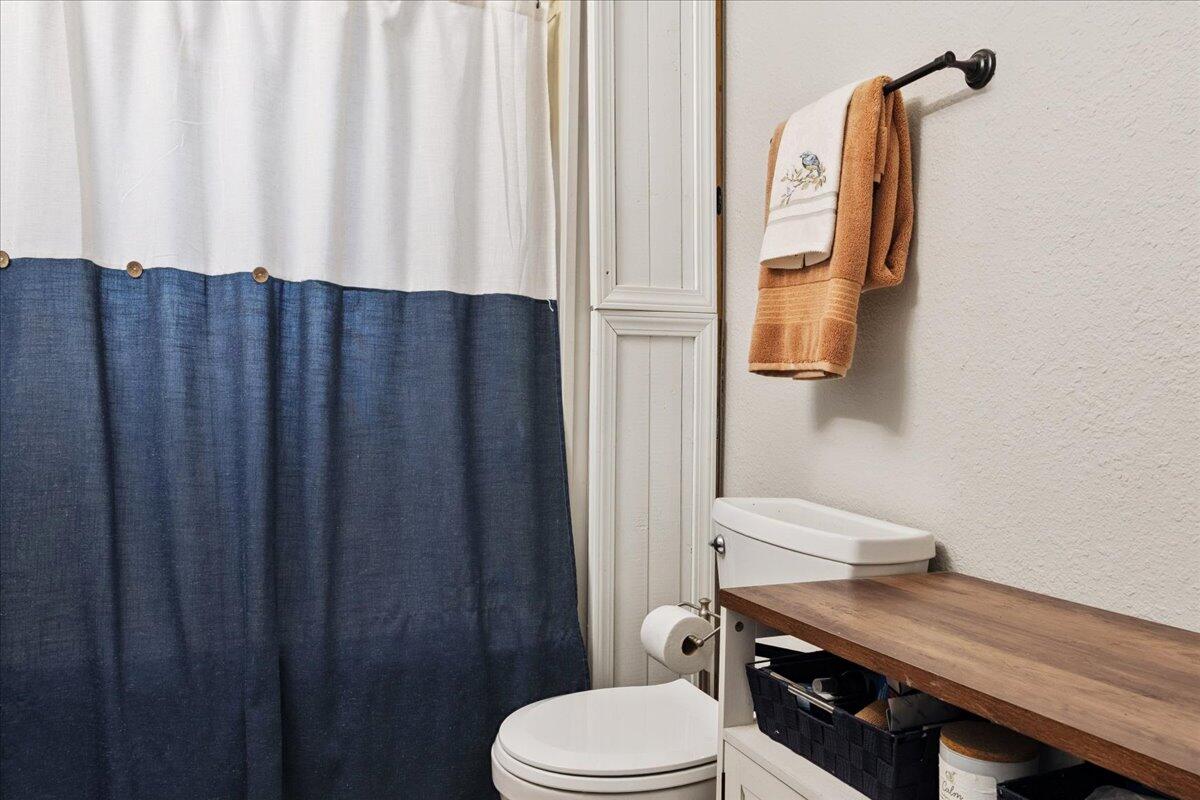 1188 Emerald Road Property Photo 19