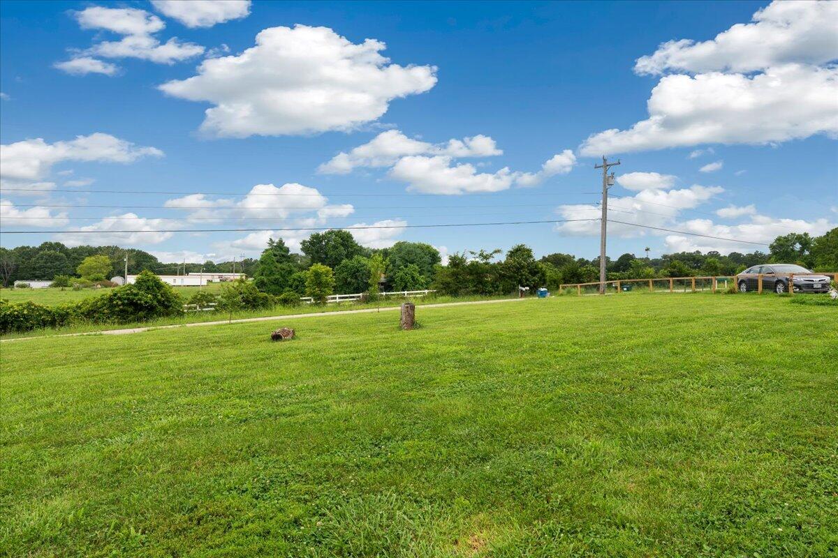 1188 Emerald Road Property Photo 28