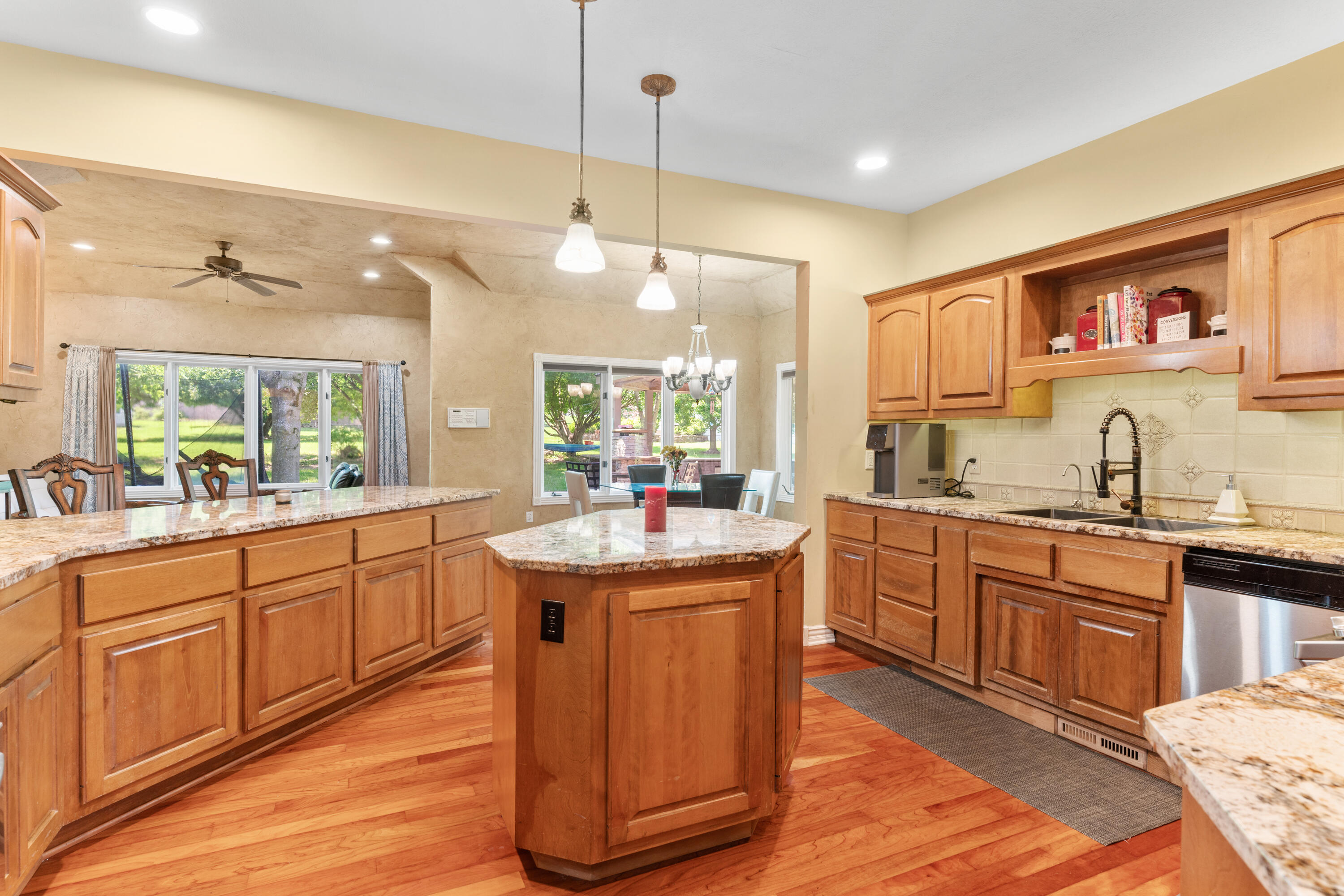 3702 East Dartmoor Court Property Photo 15