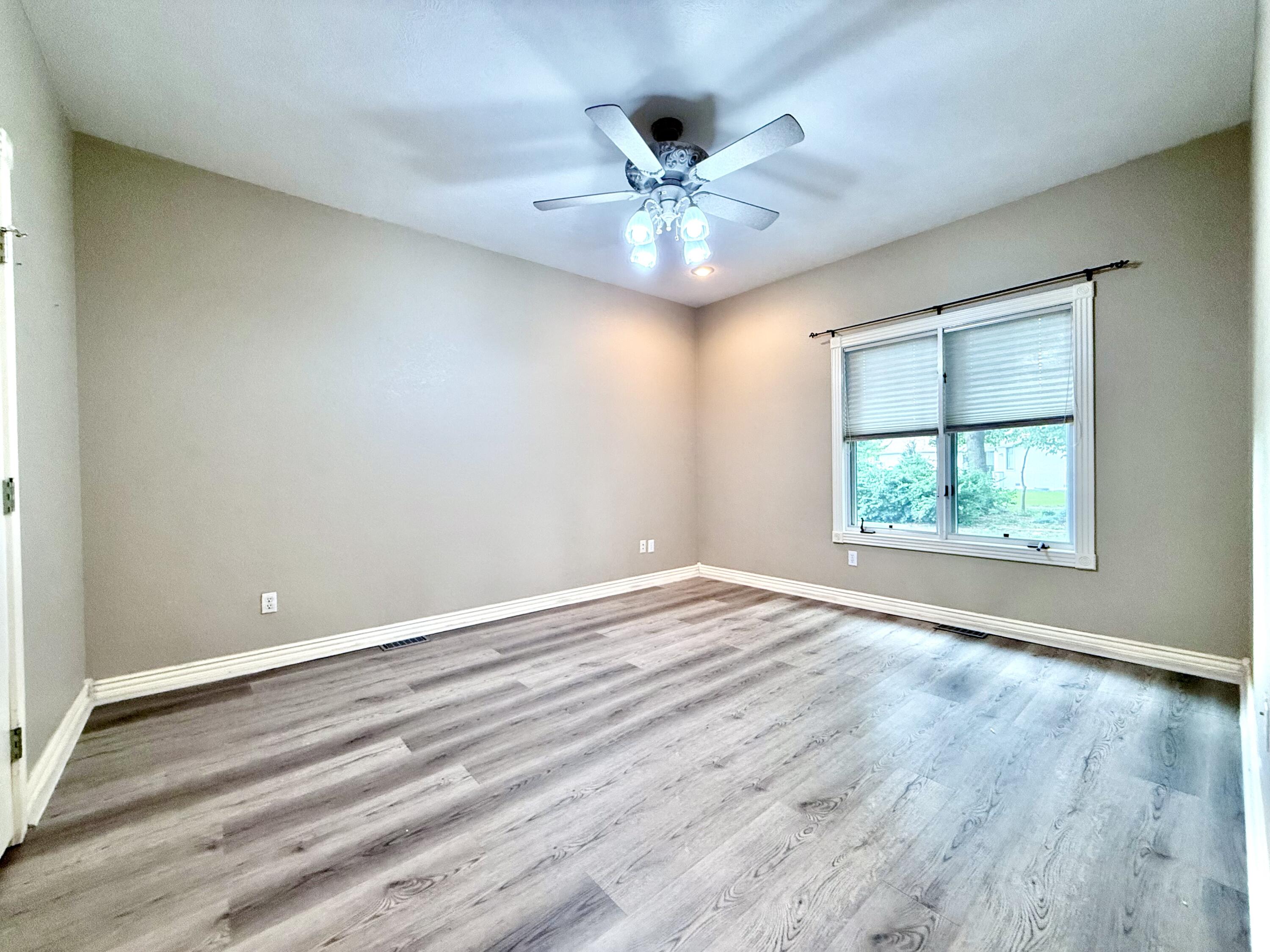 3702 East Dartmoor Court Property Photo 24