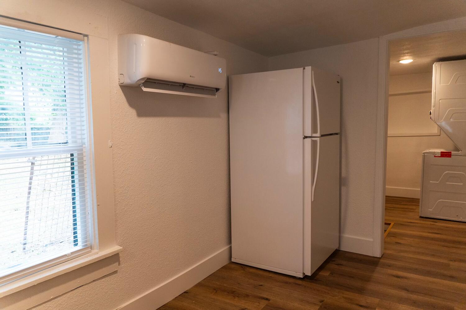 1206 North Clifton Avenue Property Photo 13