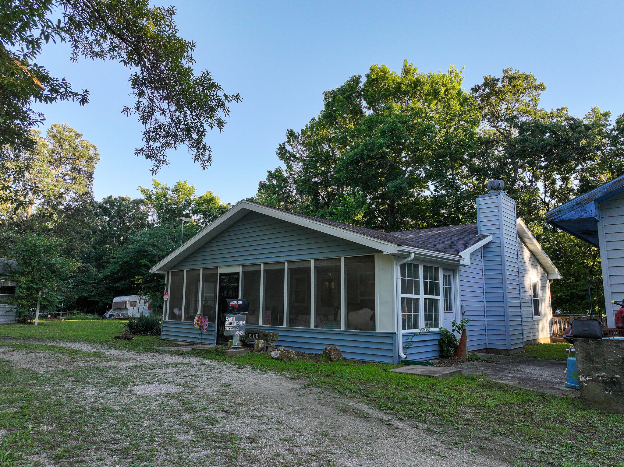 27380 County Road 207 Property Photo 6
