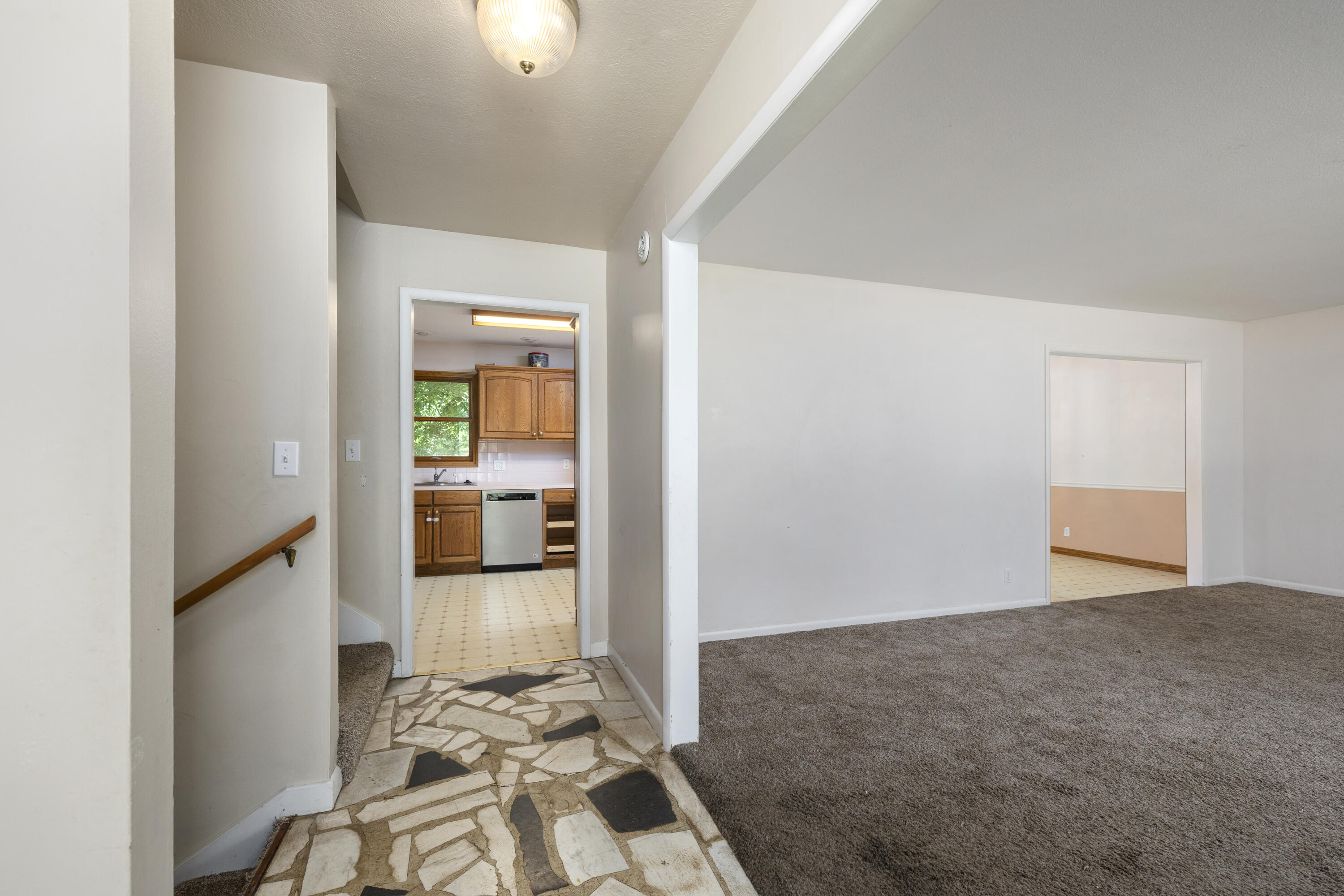 2266 East Barataria Street Property Photo 6