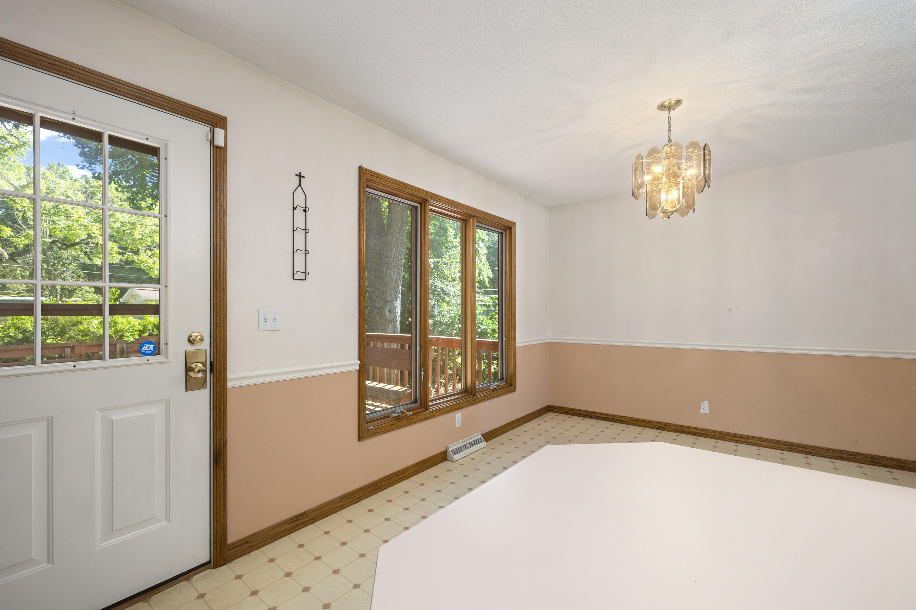 2266 East Barataria Street Property Photo 12