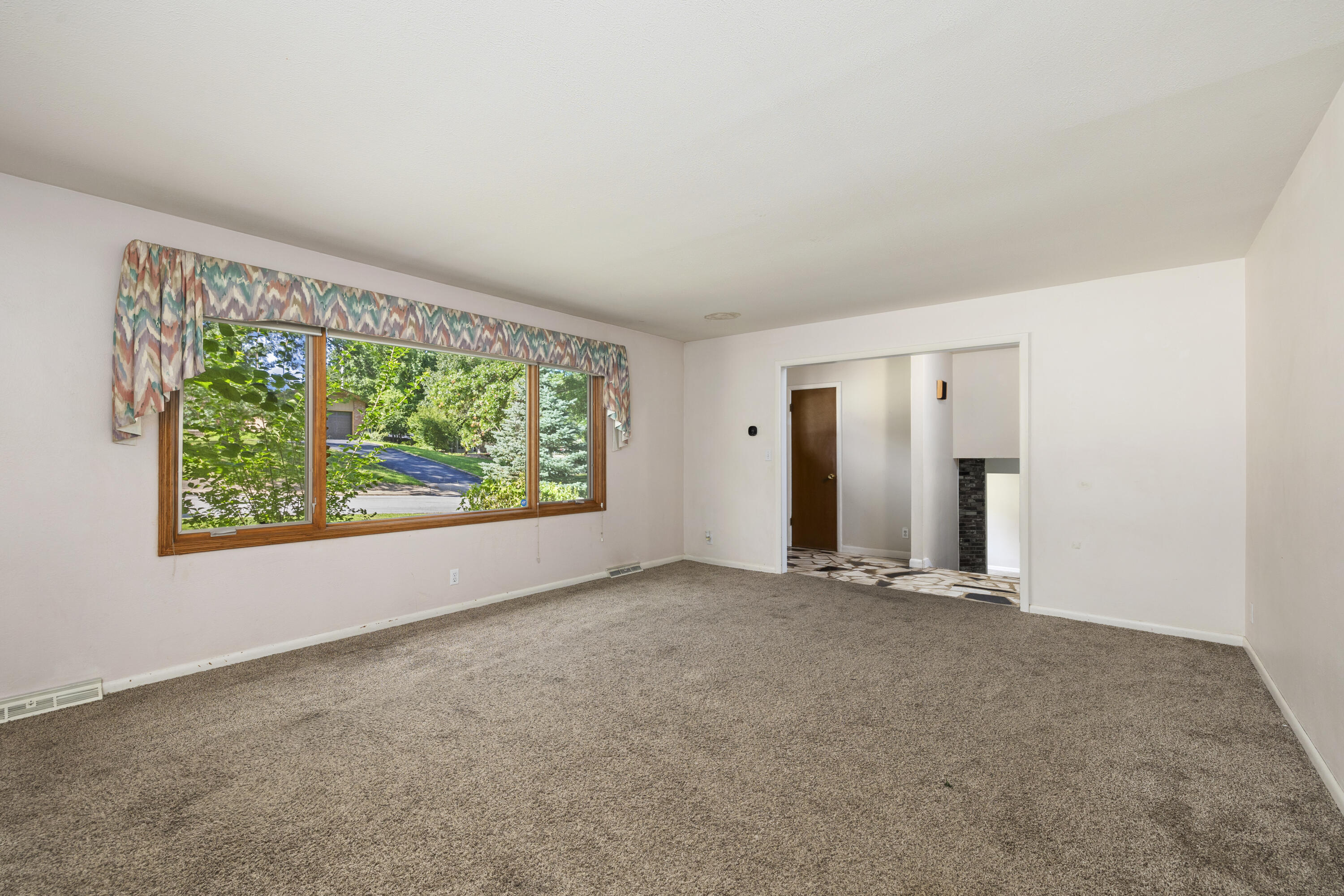 2266 East Barataria Street Property Photo 15