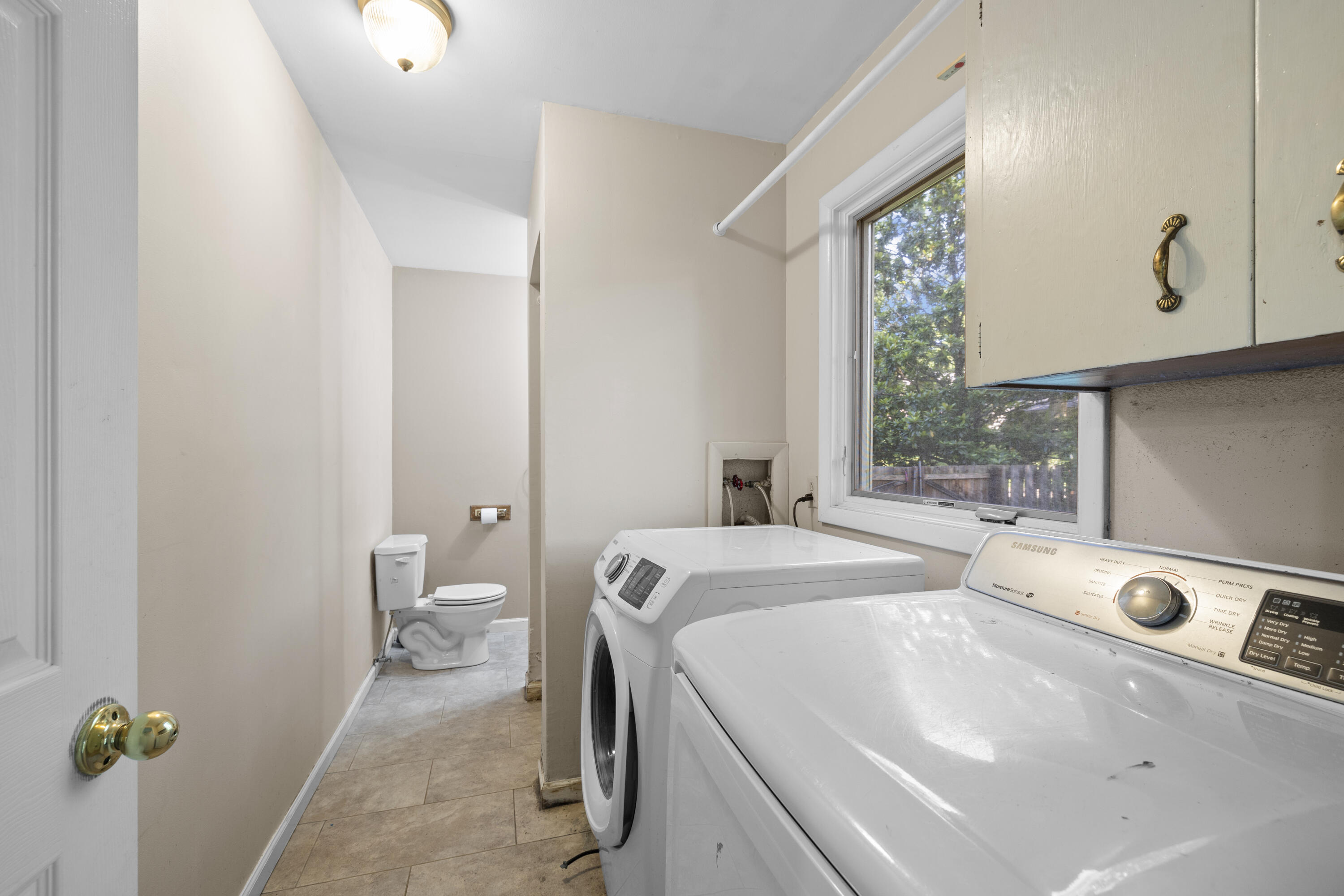 2266 East Barataria Street Property Photo 41