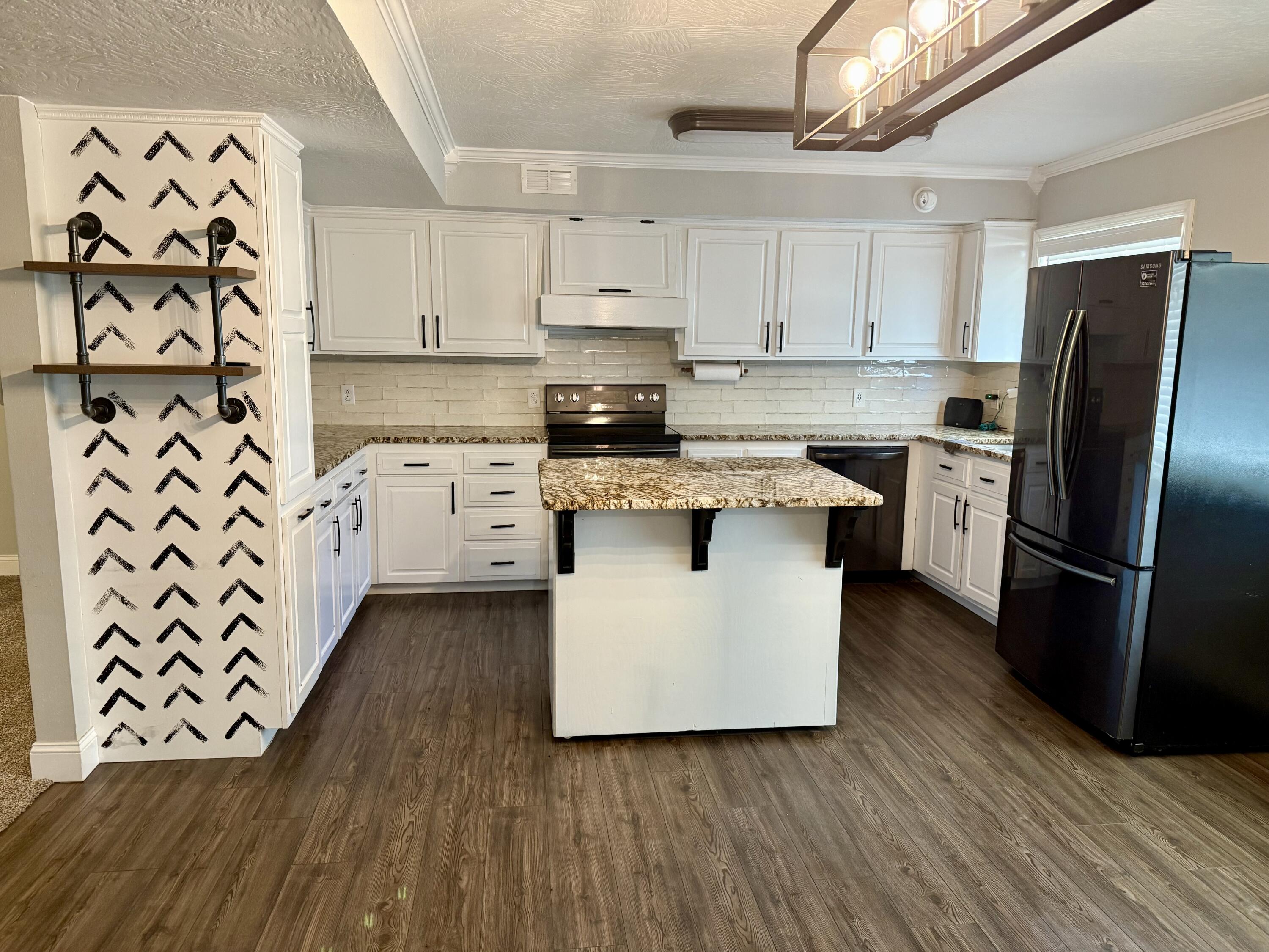 13300 Walleye Road Property Photo 11