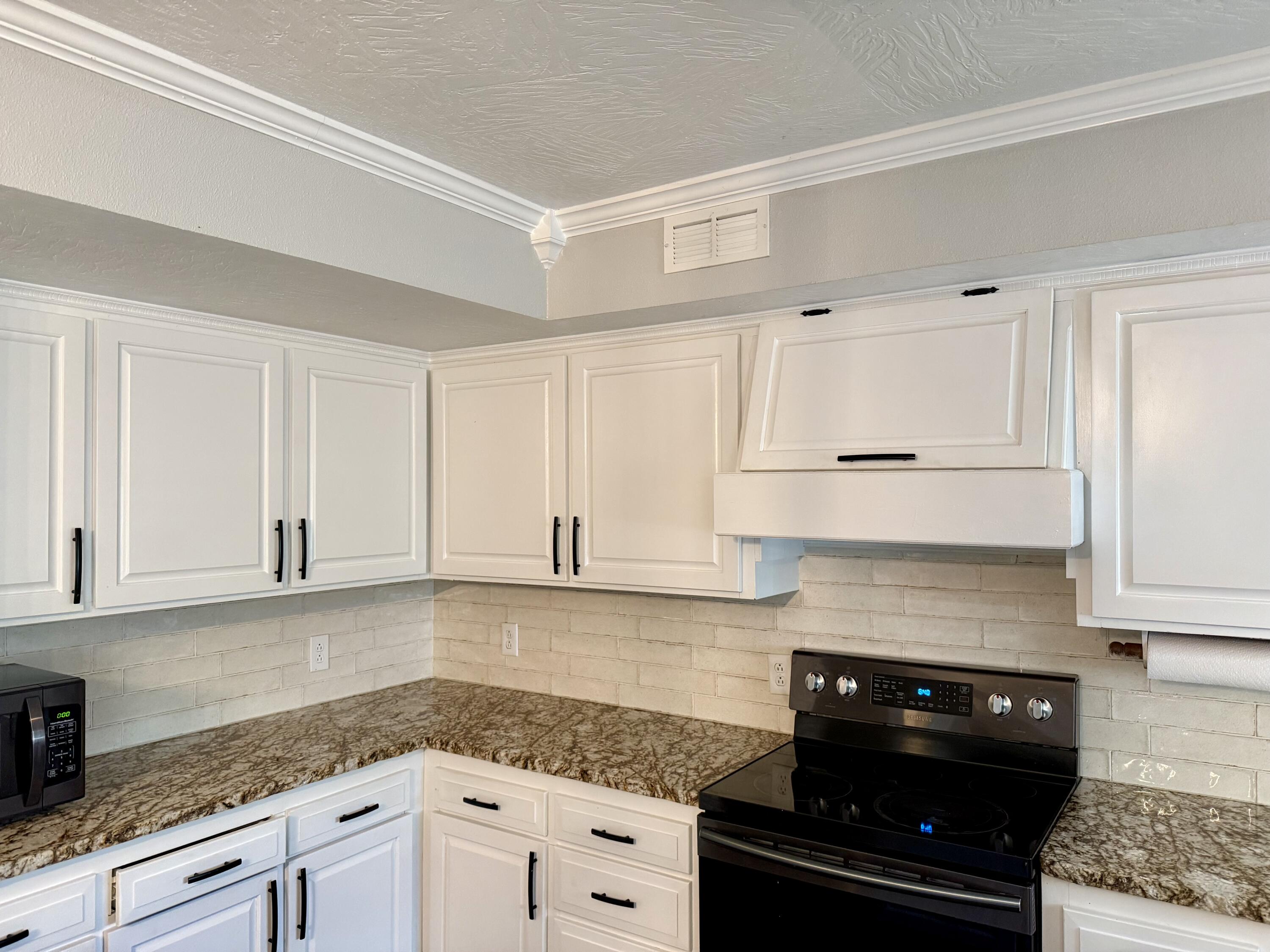 13300 Walleye Road Property Photo 13