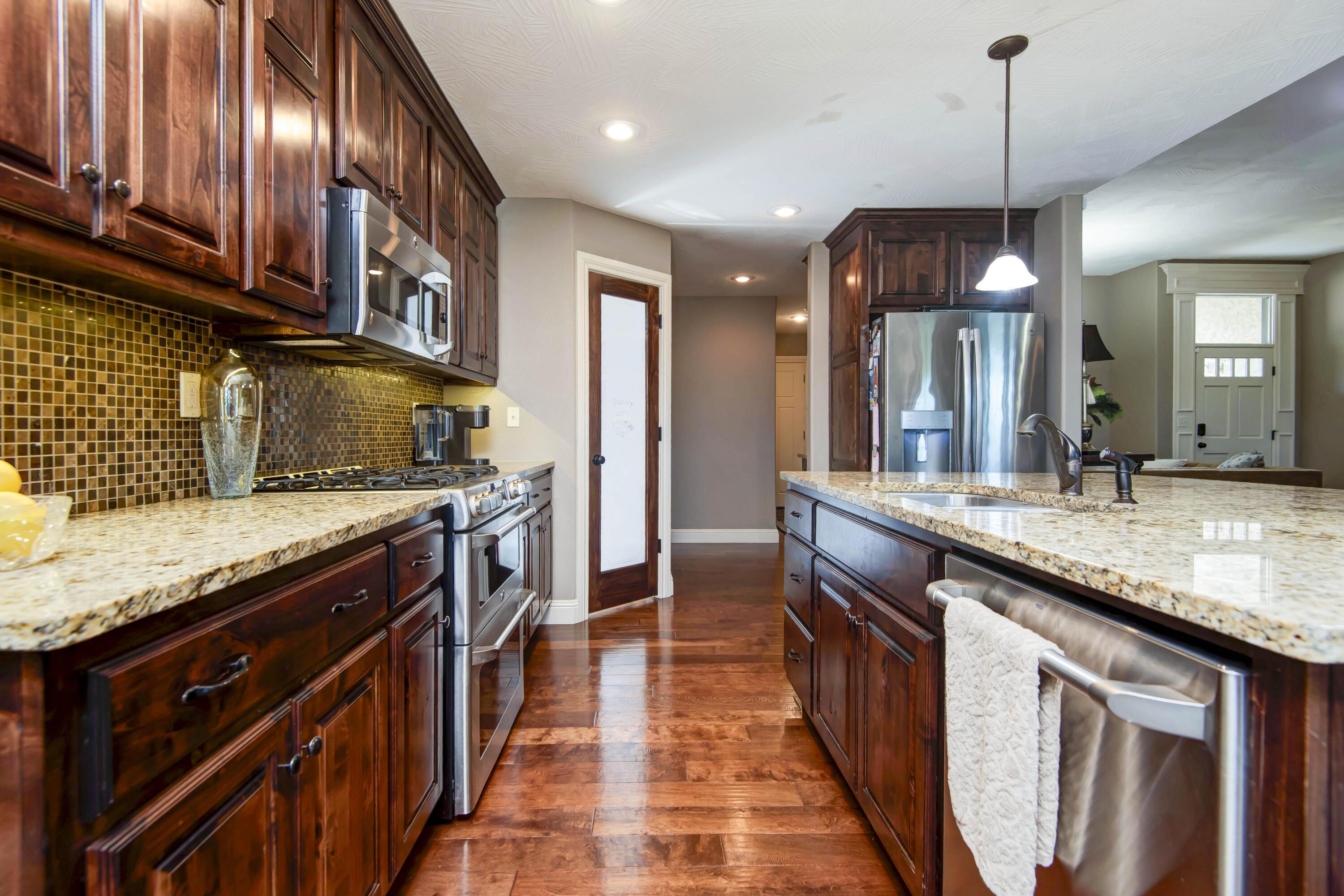 4604 East Kentbrook Drive Property Photo 13