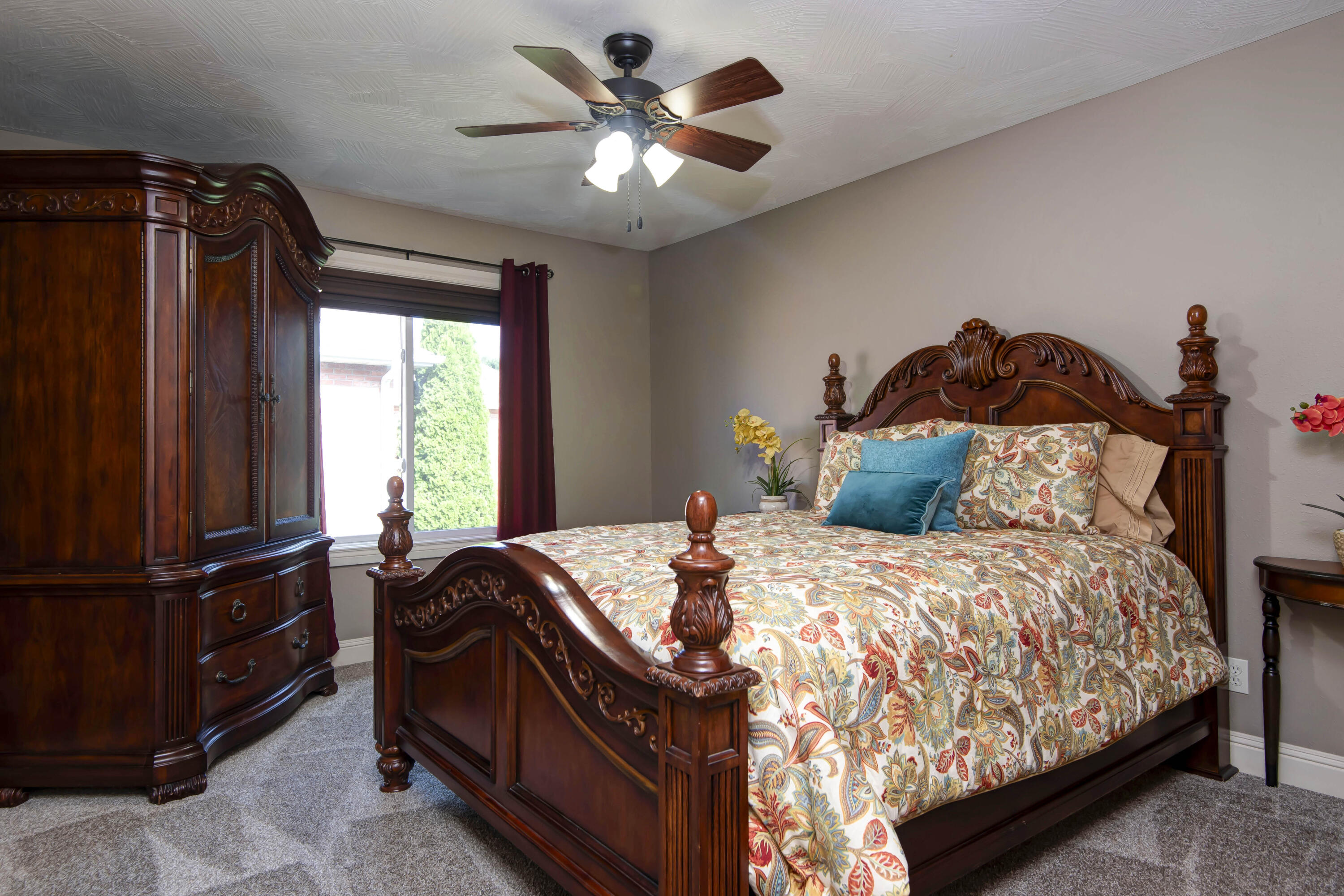 4604 East Kentbrook Drive Property Photo 26