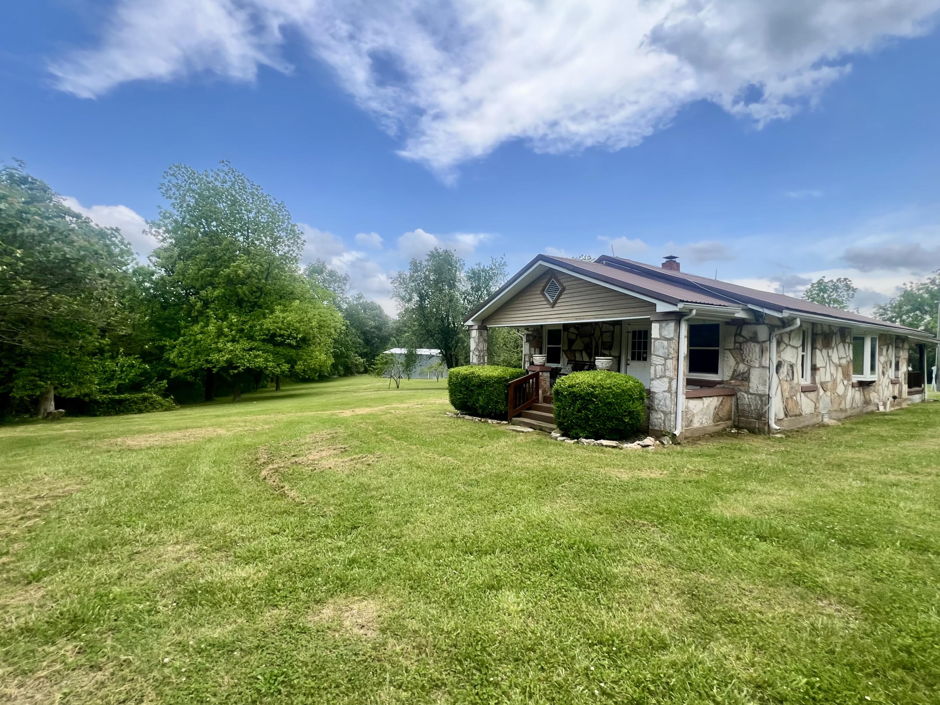 1380 County Road 219