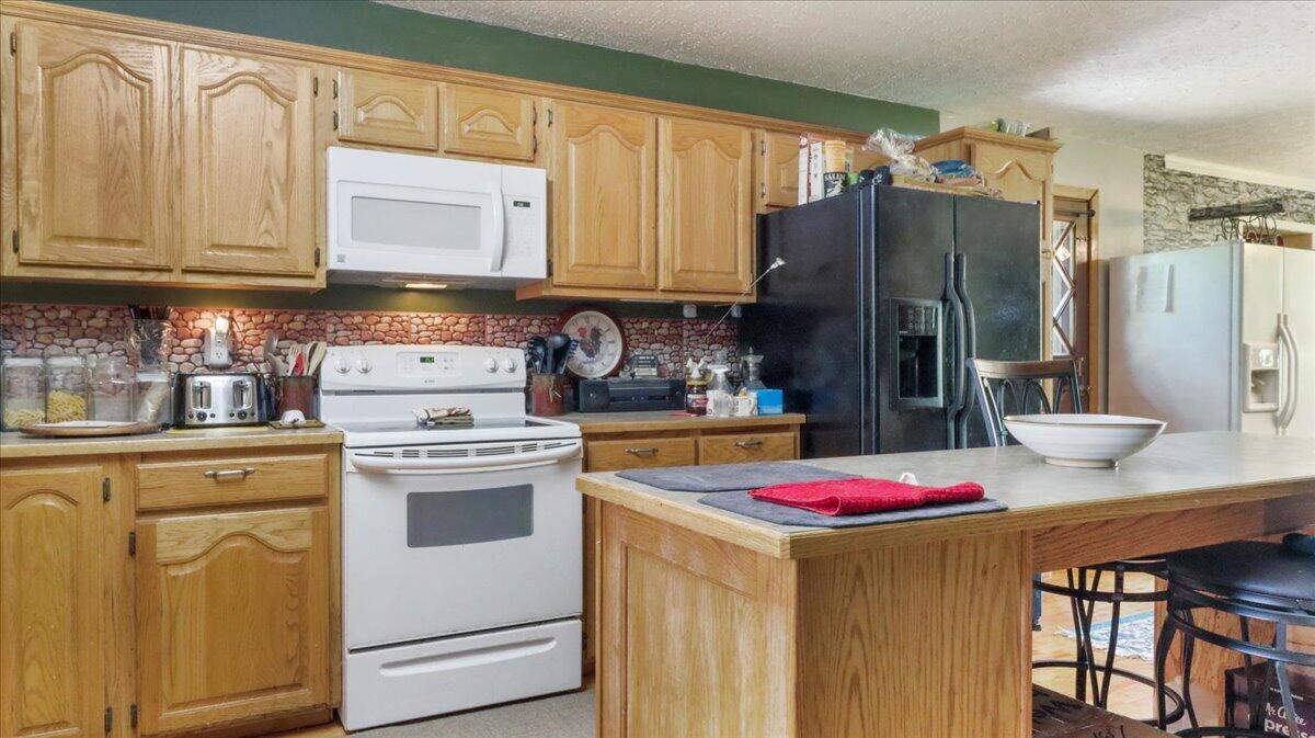 1339 West Business Highway 60-63 Property Photo 15