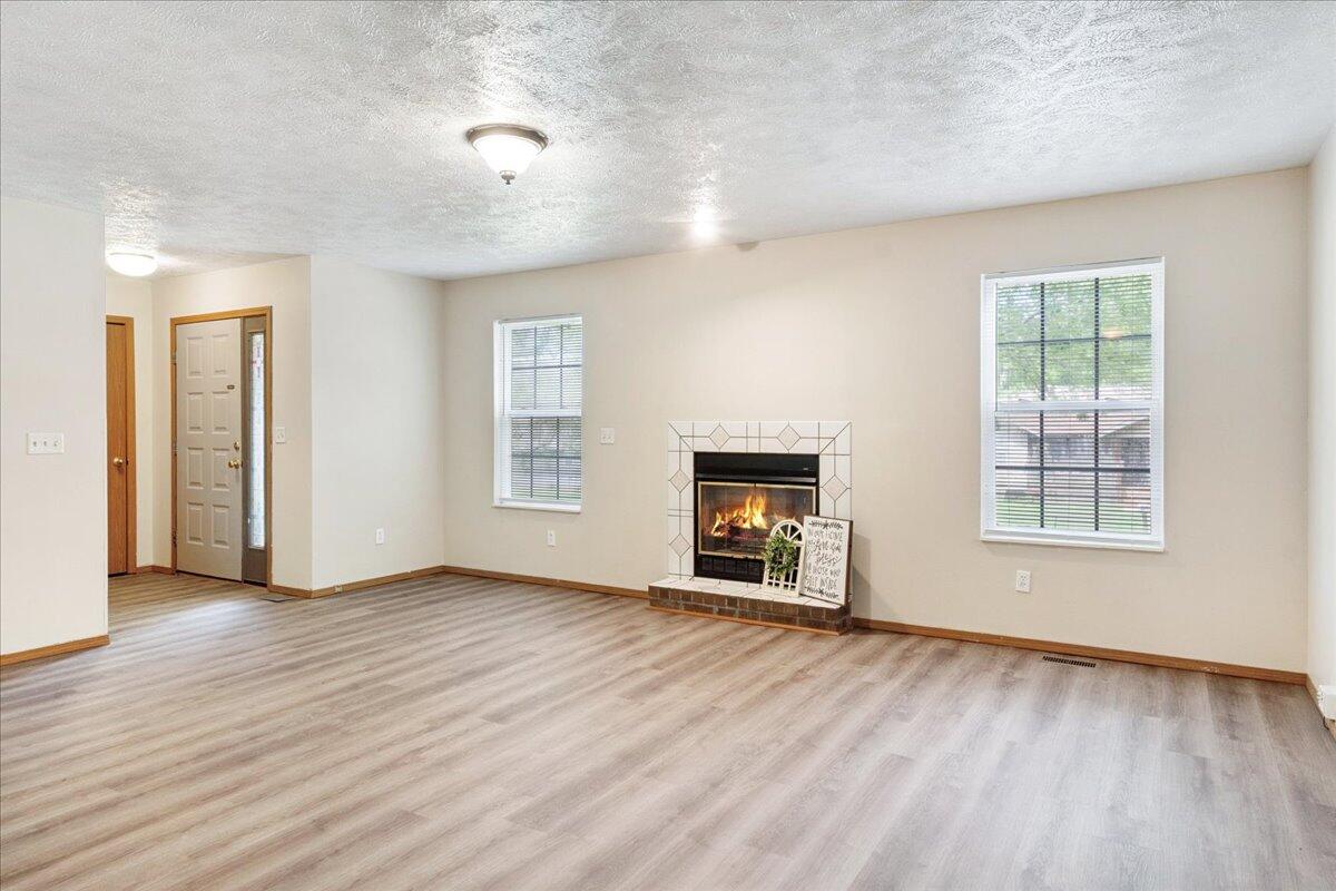 2830 North Washington Avenue Property Photo 4