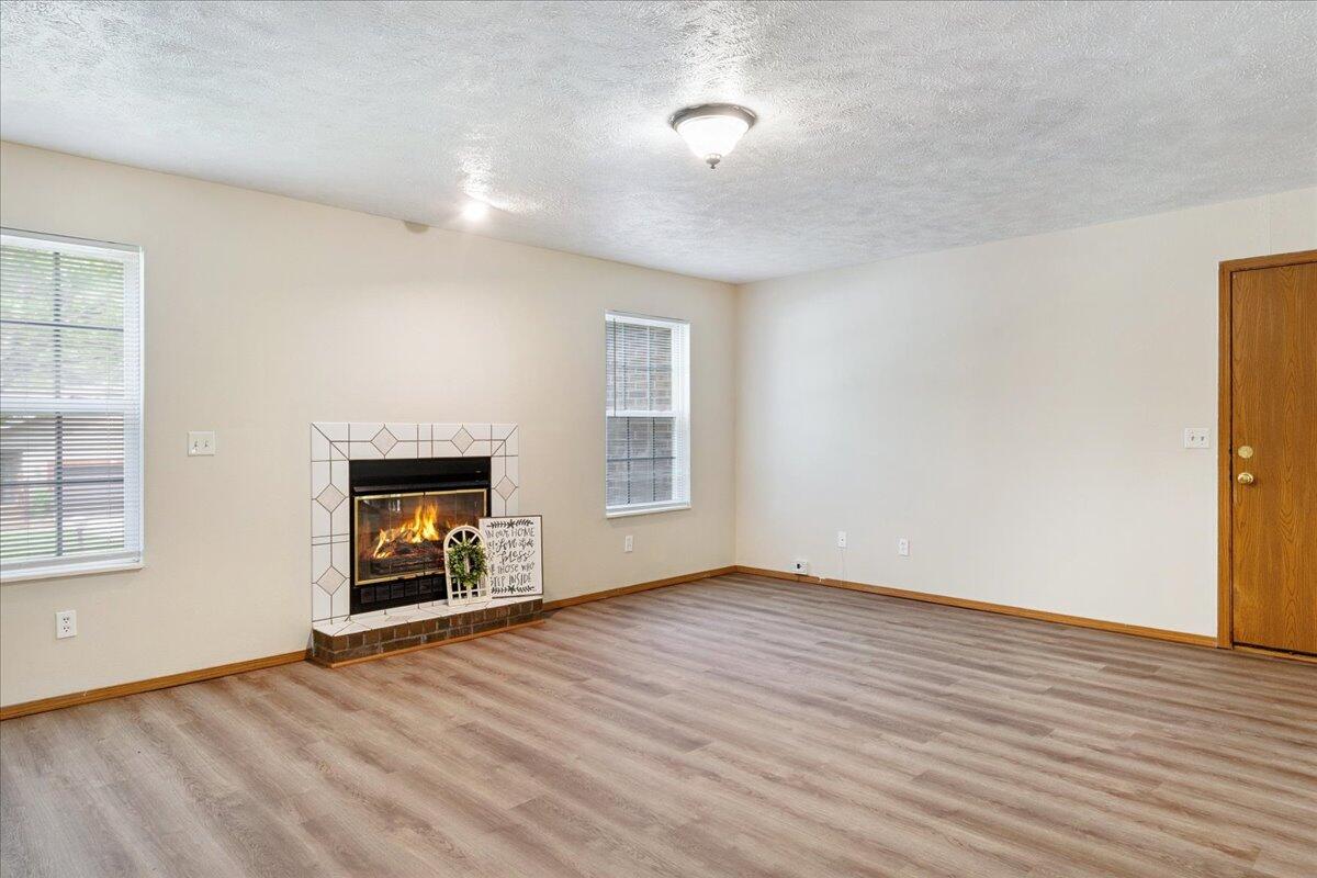 2830 North Washington Avenue Property Photo 5