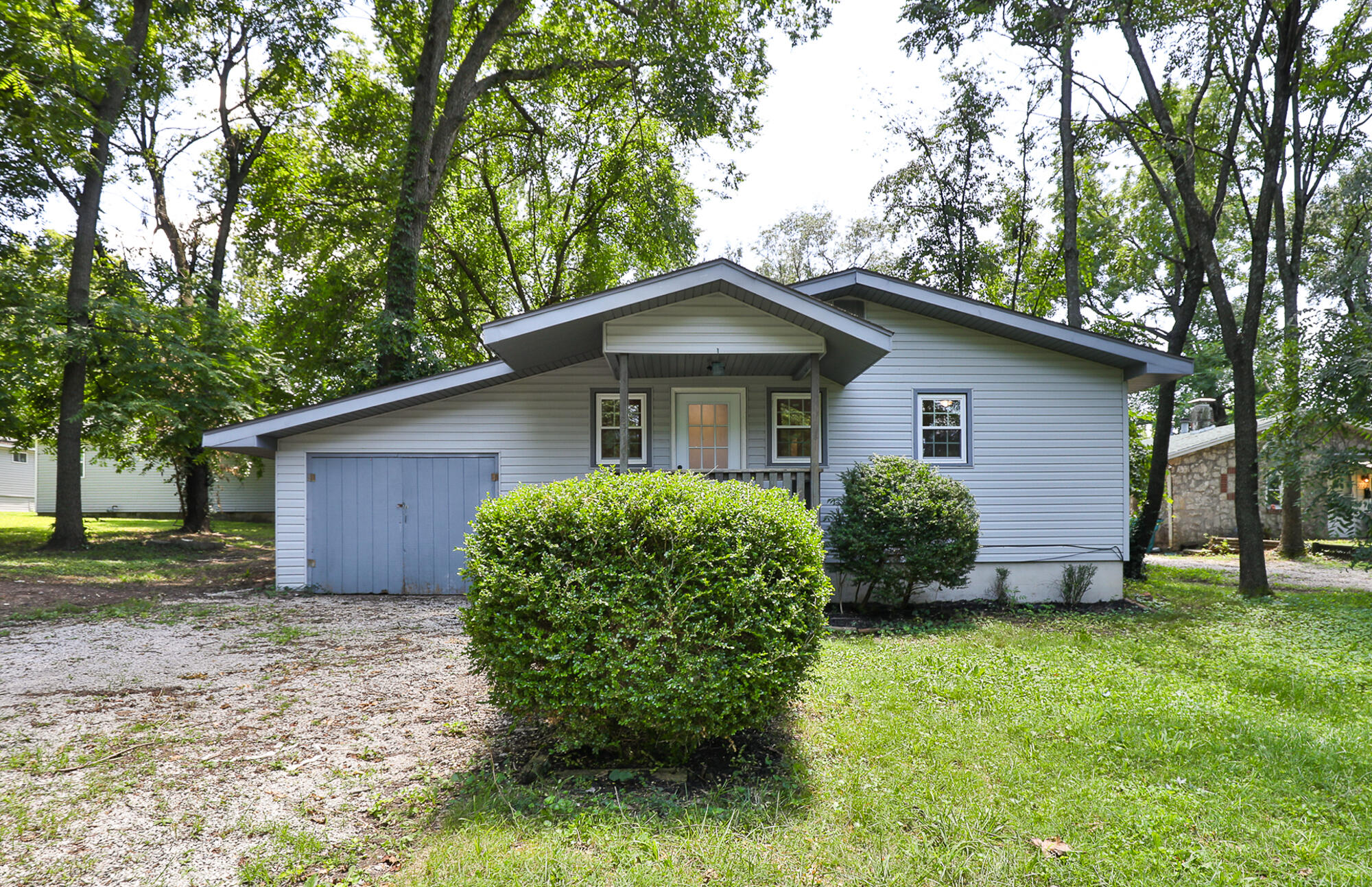 2716 West Elm Street Property Photo 1