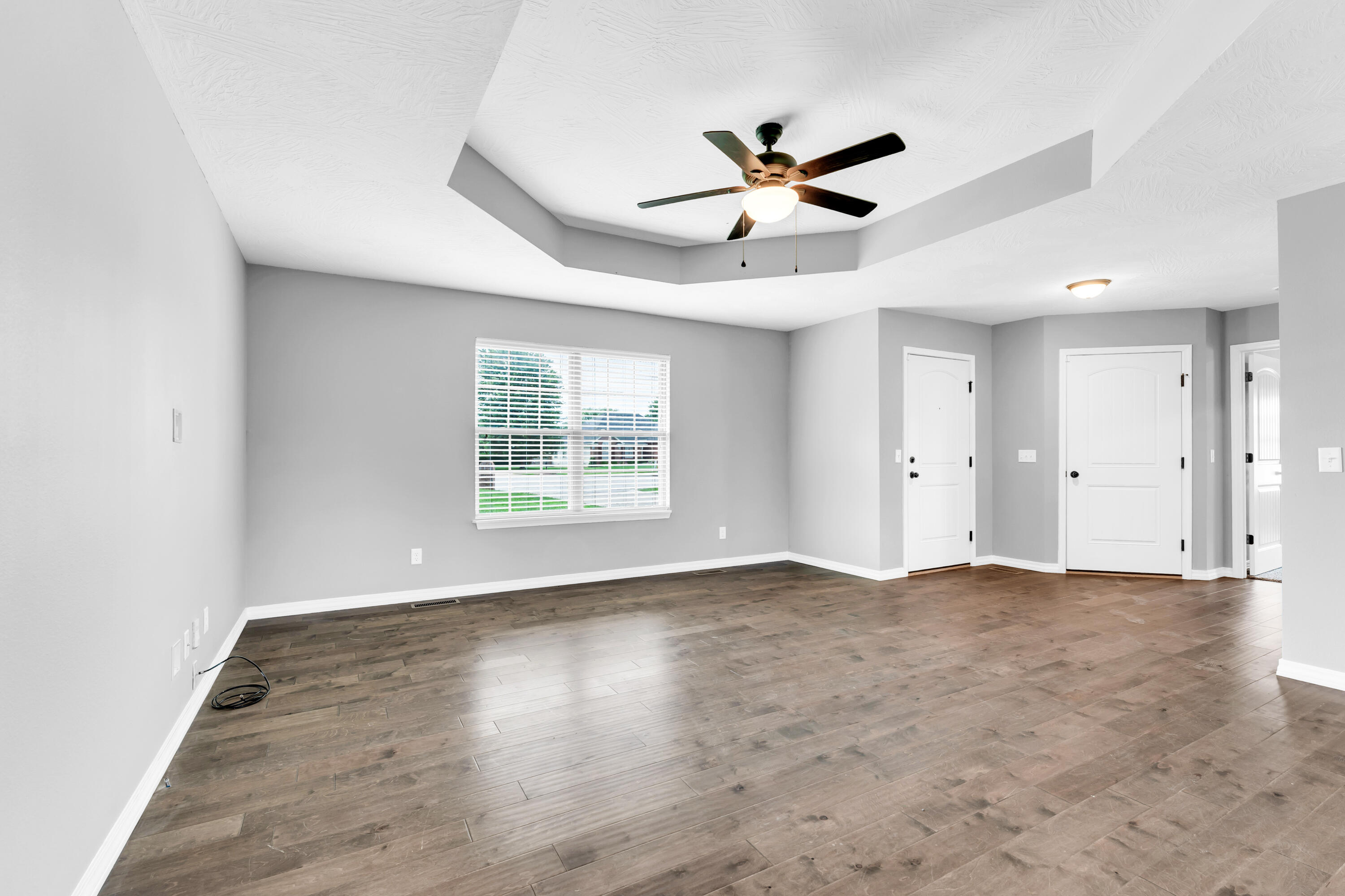 3075 East Colonial Court Property Photo 5