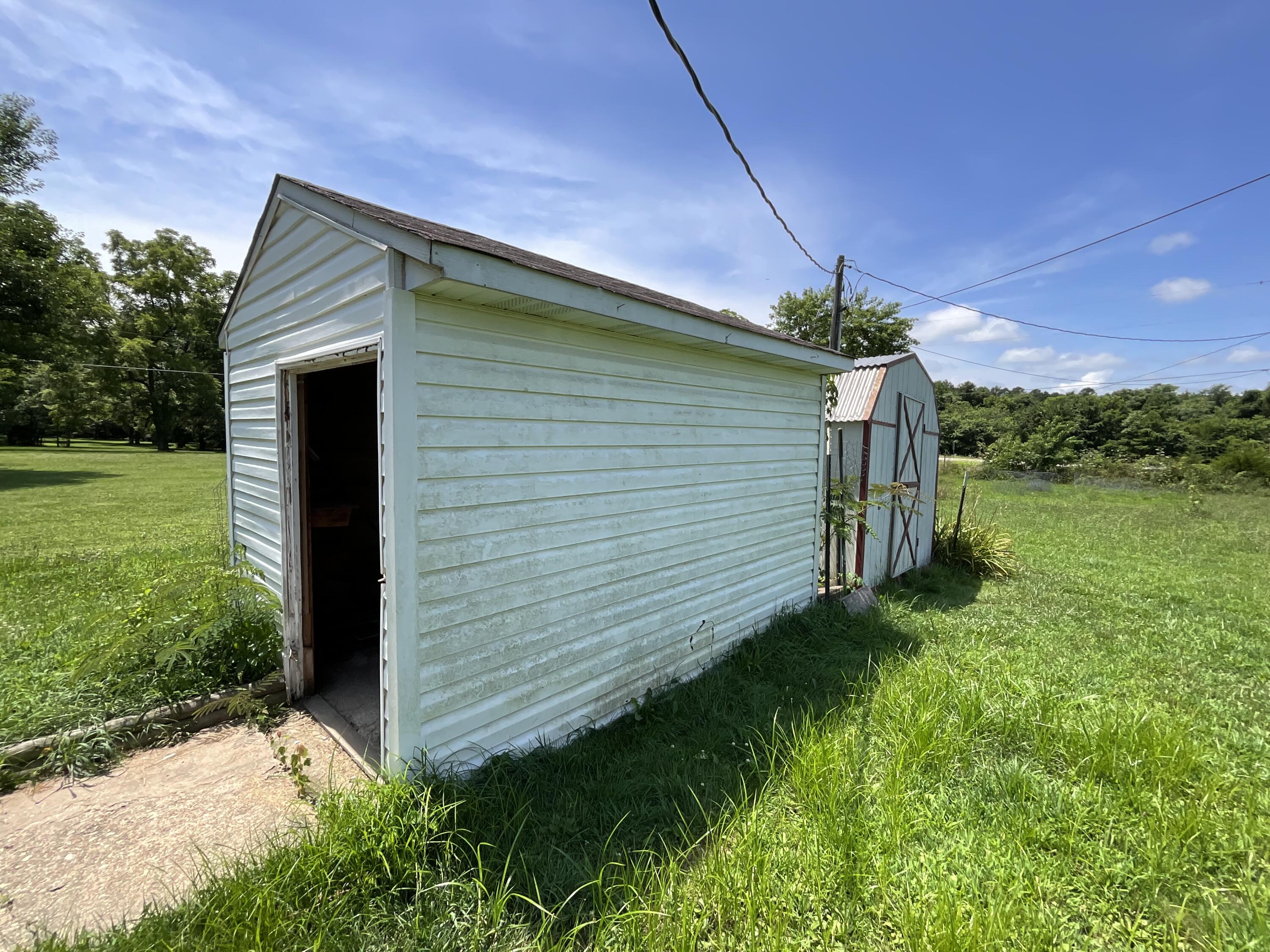 321 Walker Street Property Photo 16