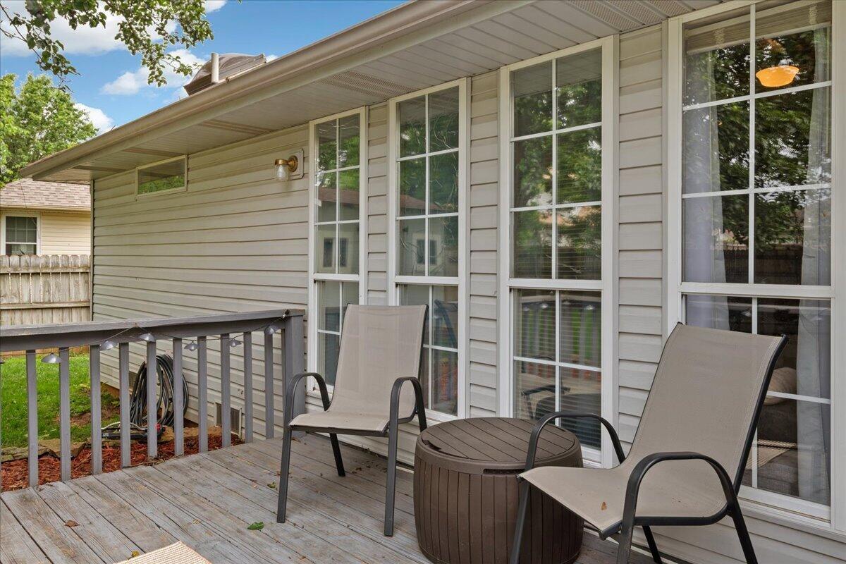 759 South Troy Avenue Property Photo 22