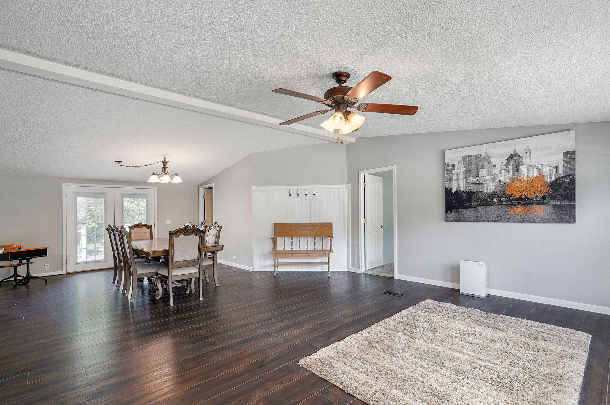 23214 State Highway 174 Property Photo 5