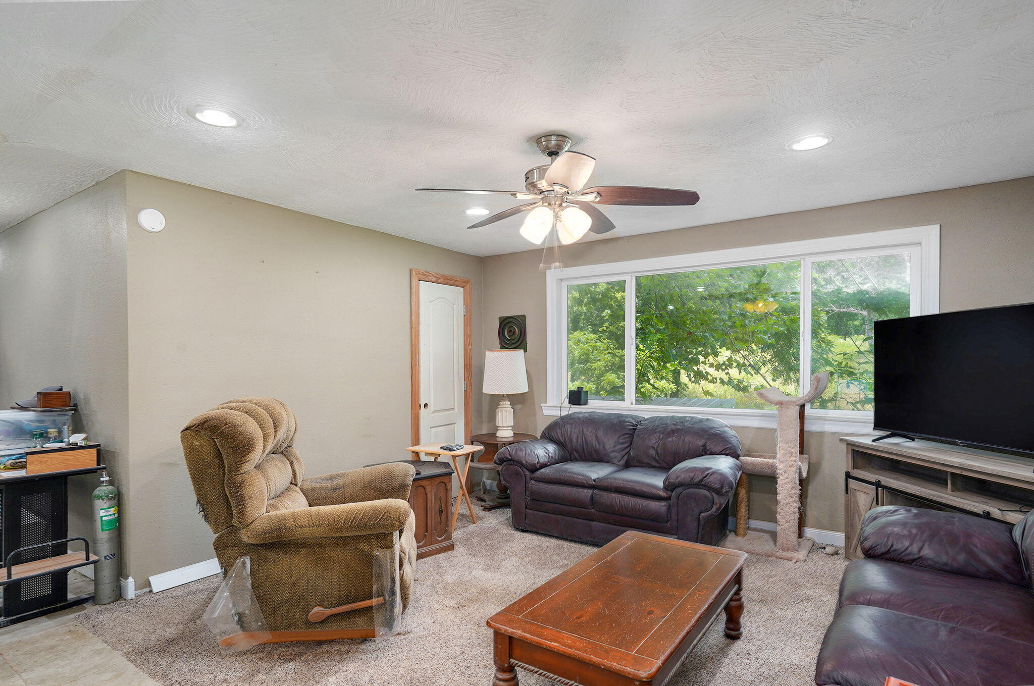 23214 State Highway 174 Property Photo 43