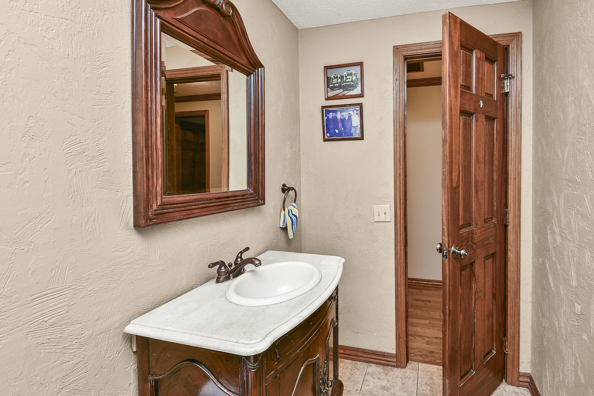 4862 South Fremont Avenue Property Photo 27