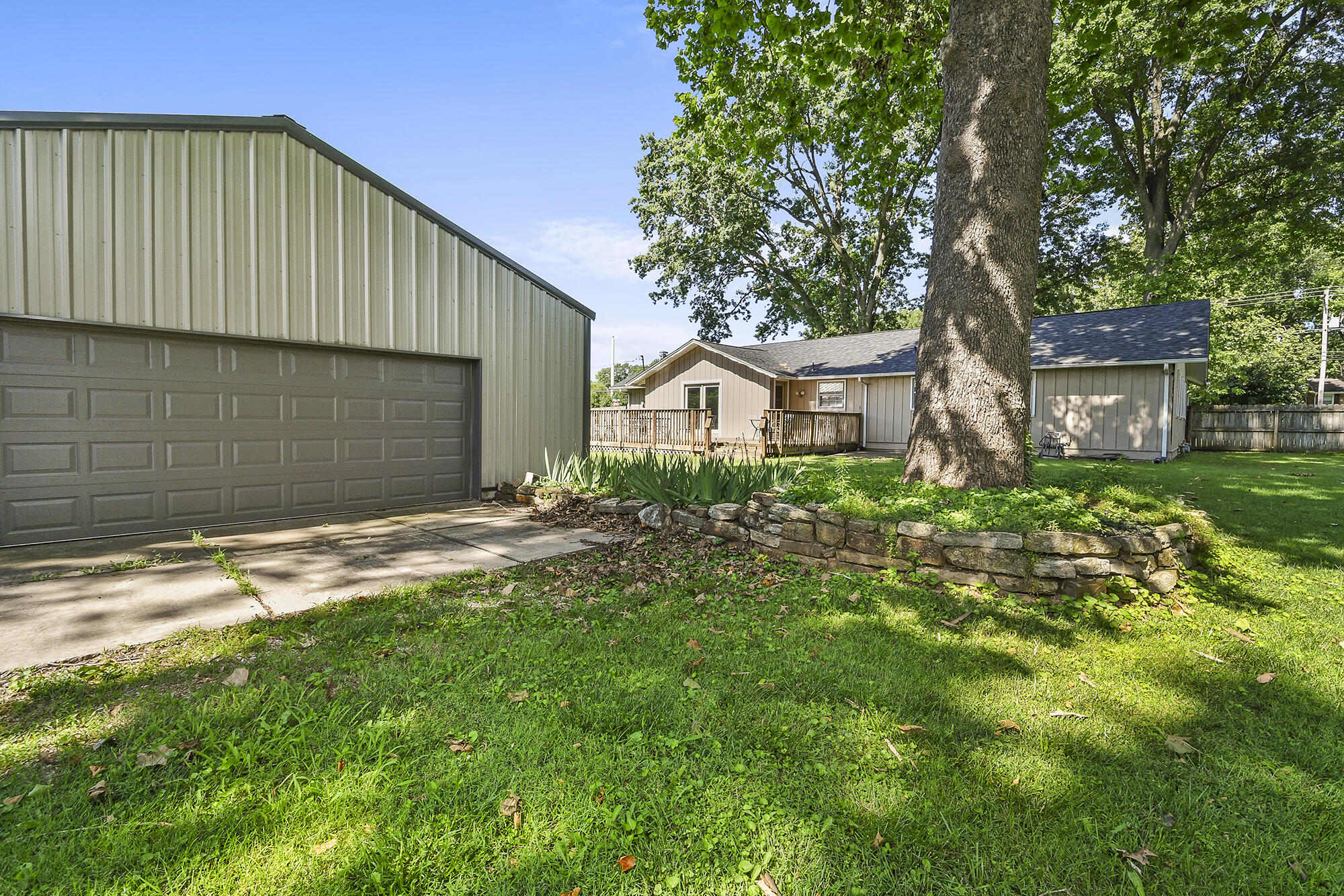 4862 South Fremont Avenue Property Photo 44