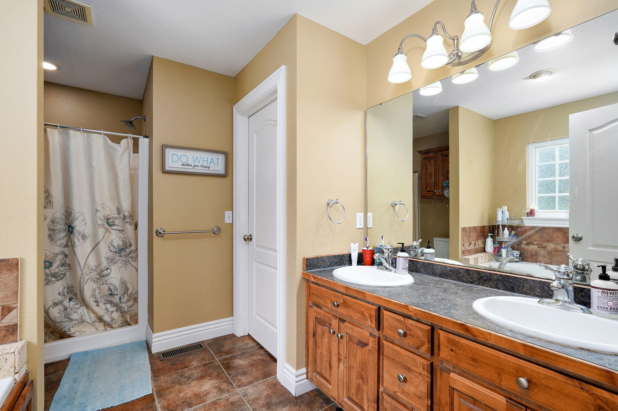 823 Mcvey Street Property Photo 17