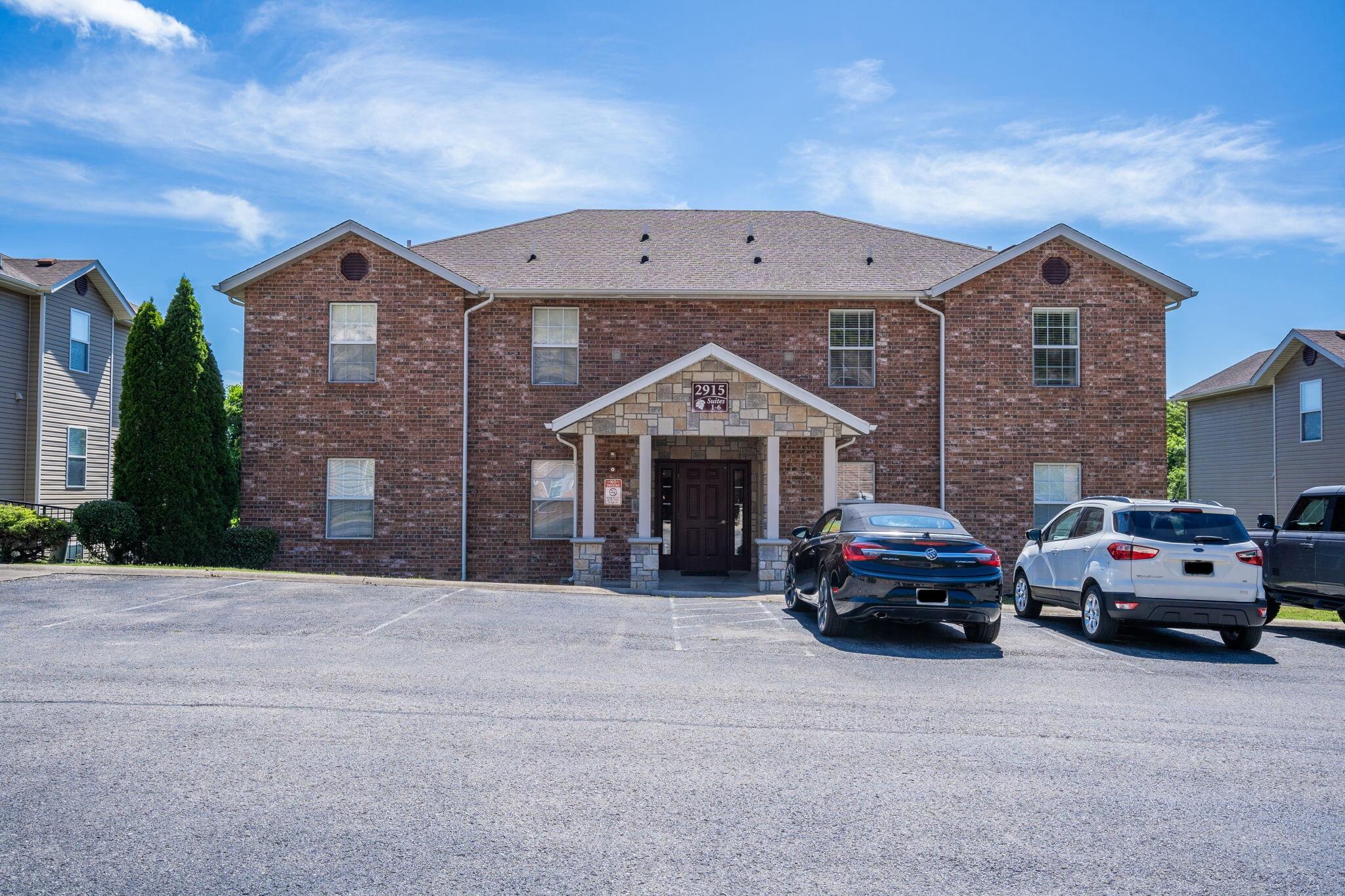 2915 Vineyards Parkway Property Photo 46