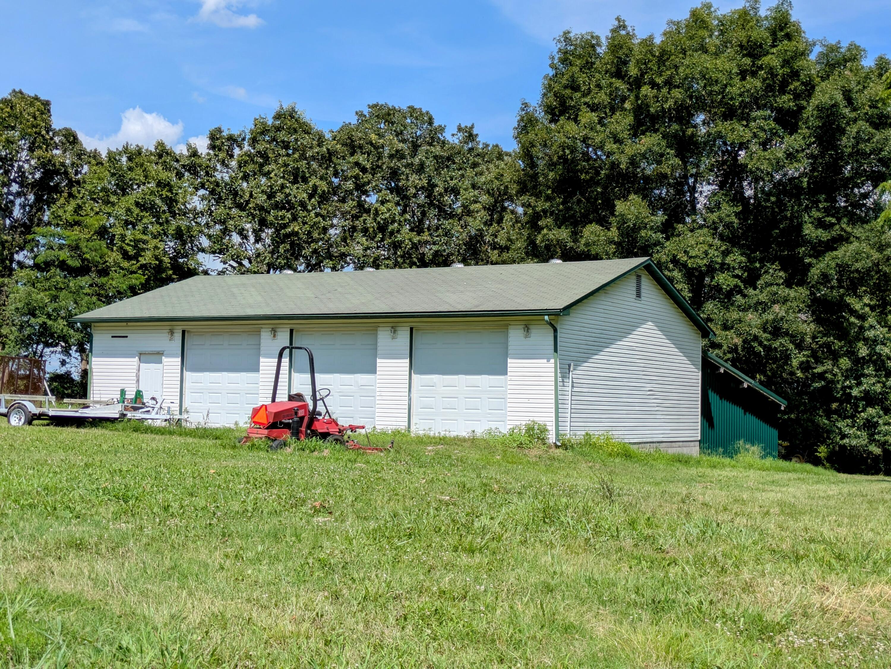 13802 E. State Hwy 76 Property Photo 9