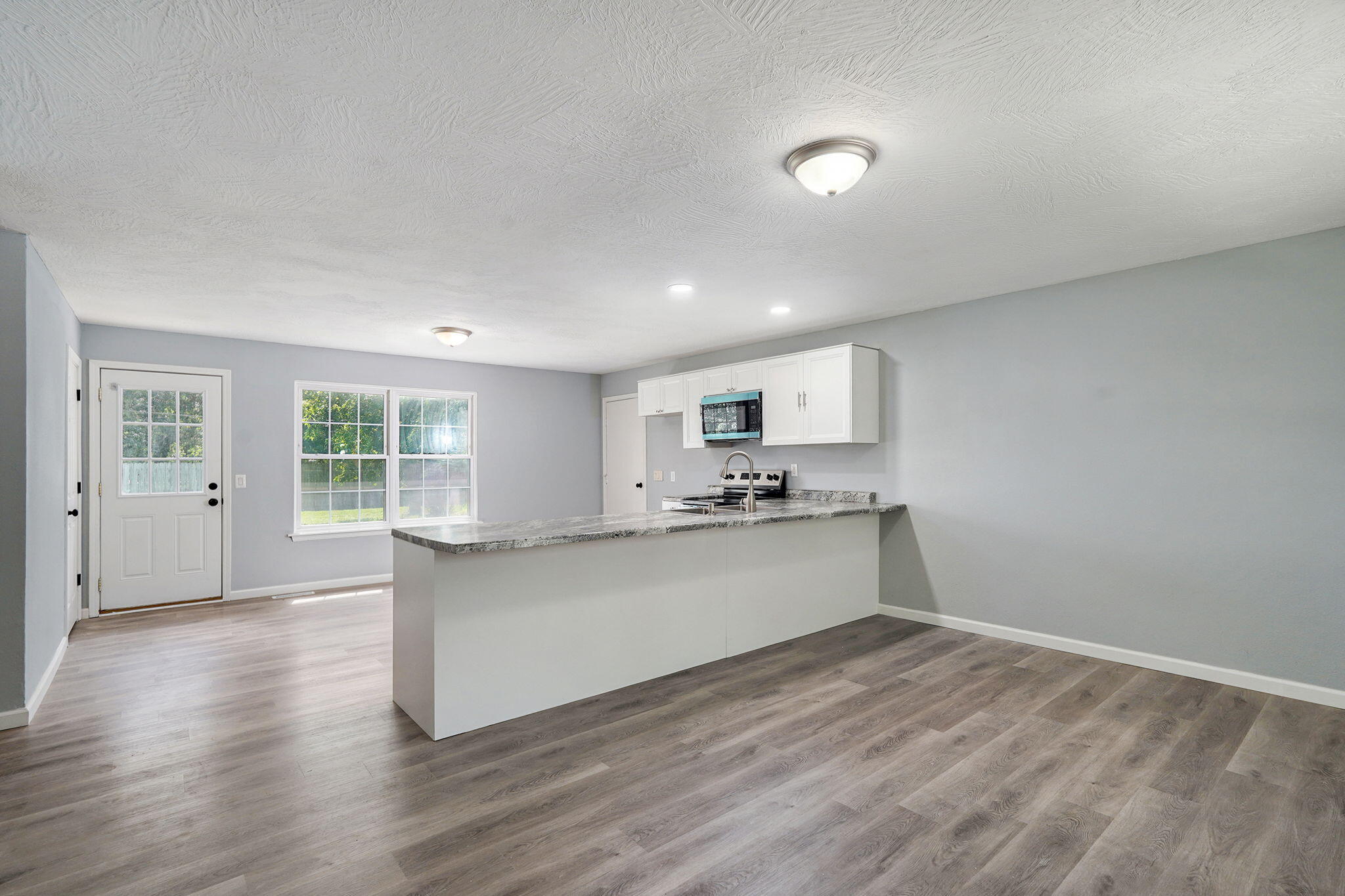 1020 Gretchen Street Property Photo 4