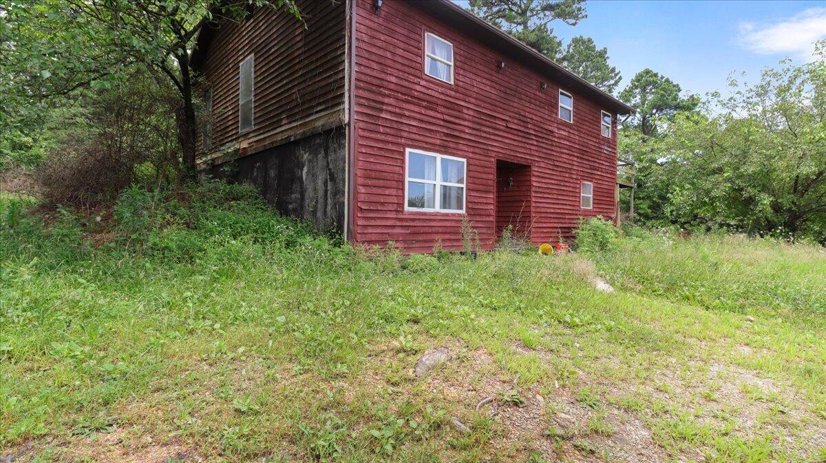 1647 County Road 1030 Property Photo 2