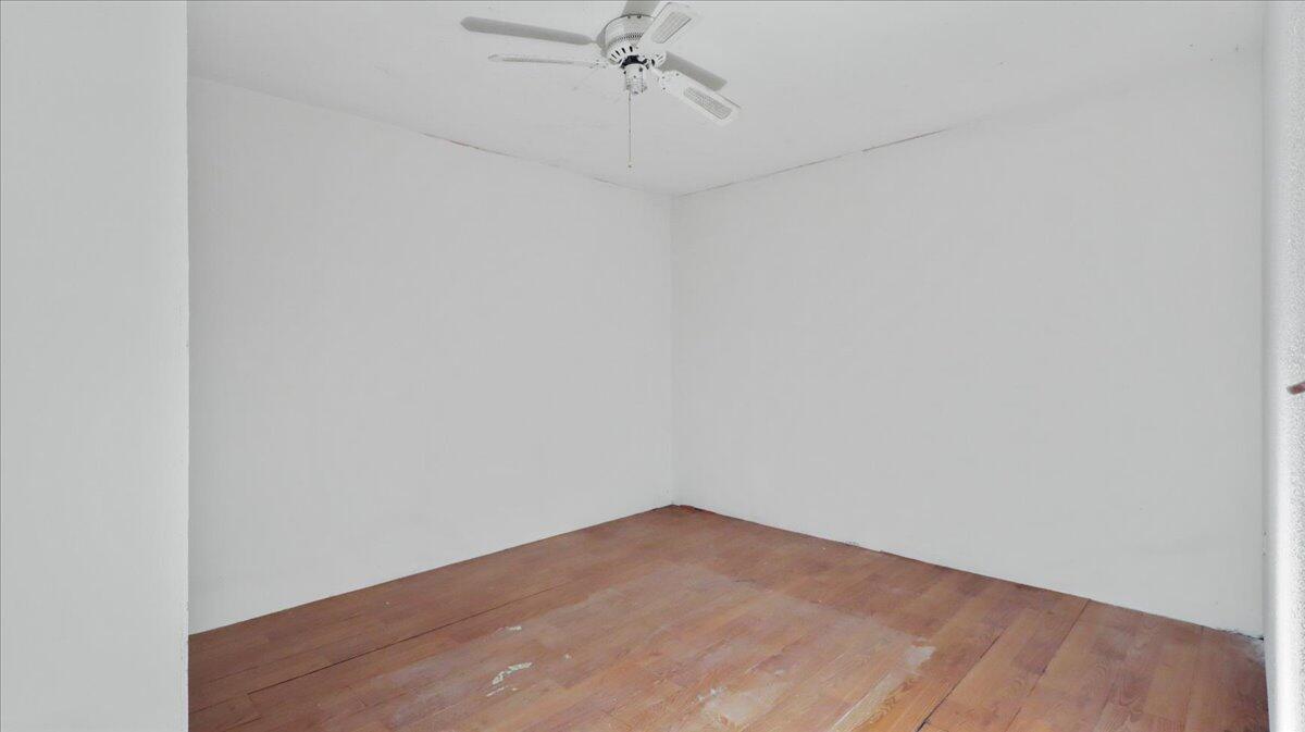 1647 County Road 1030 Property Photo 9