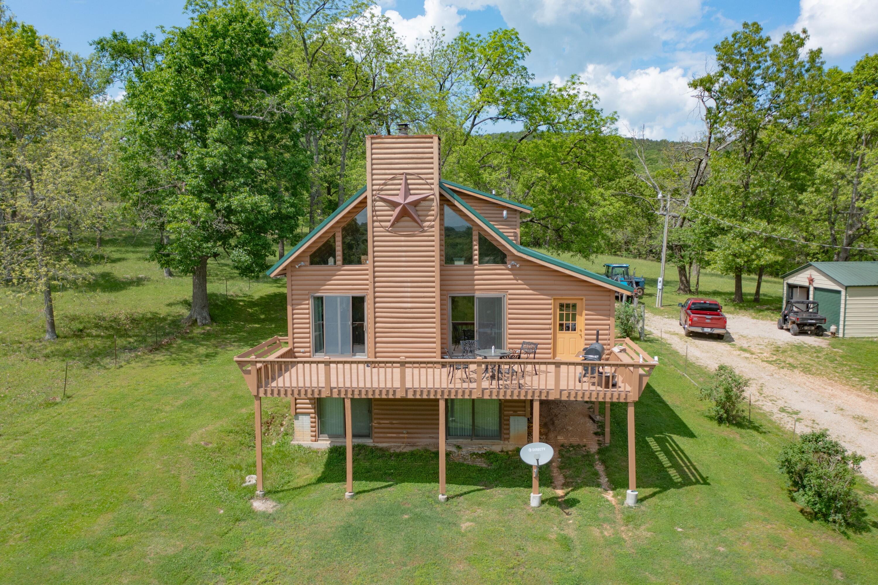 25032 Stallion Bluff Road Property Photo 2