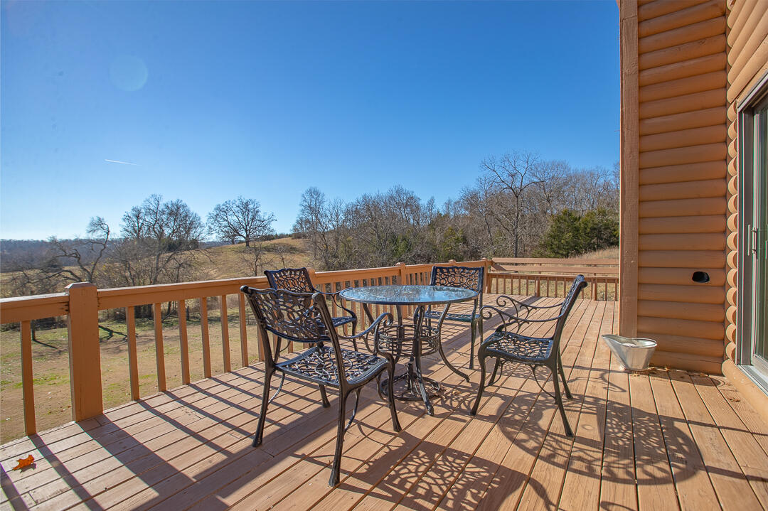 25032 Stallion Bluff Road Property Photo 6