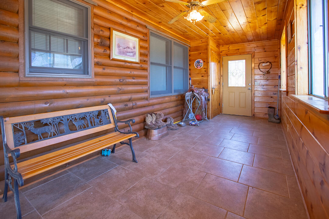 25032 Stallion Bluff Road Property Photo 10