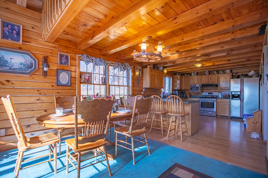25032 Stallion Bluff Road Property Photo 13