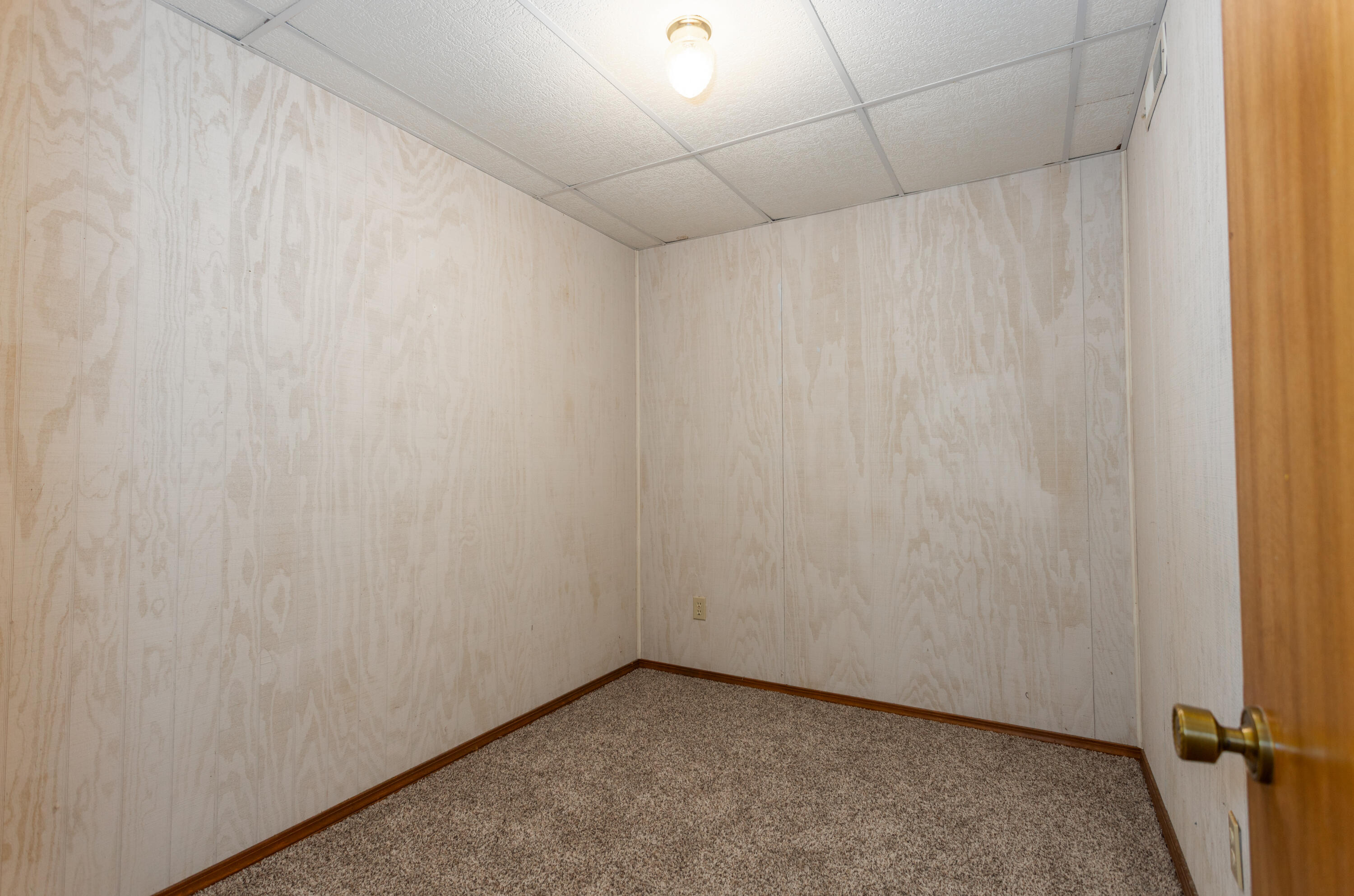 6337 South Farm Road 31 Property Photo 27