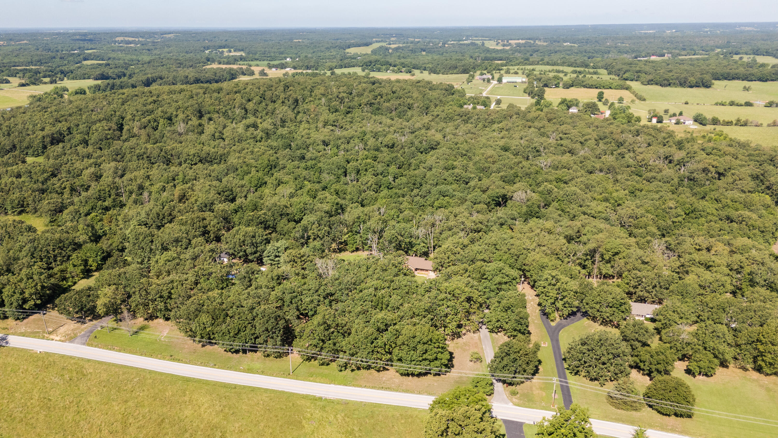 6337 South Farm Road 31 Property Photo 34