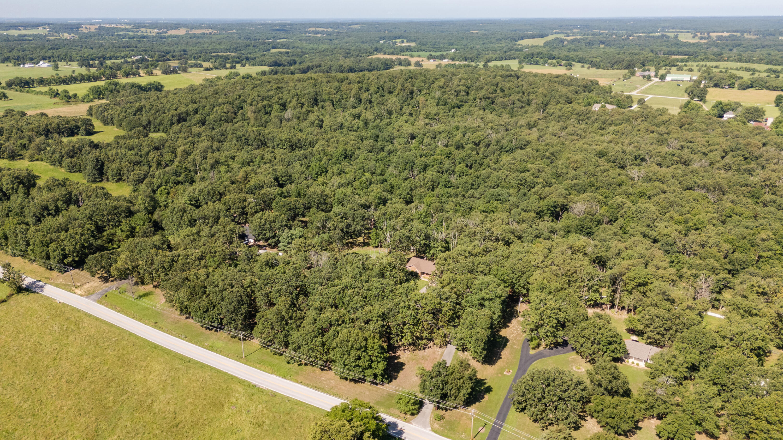 6337 South Farm Road 31 Property Photo 35