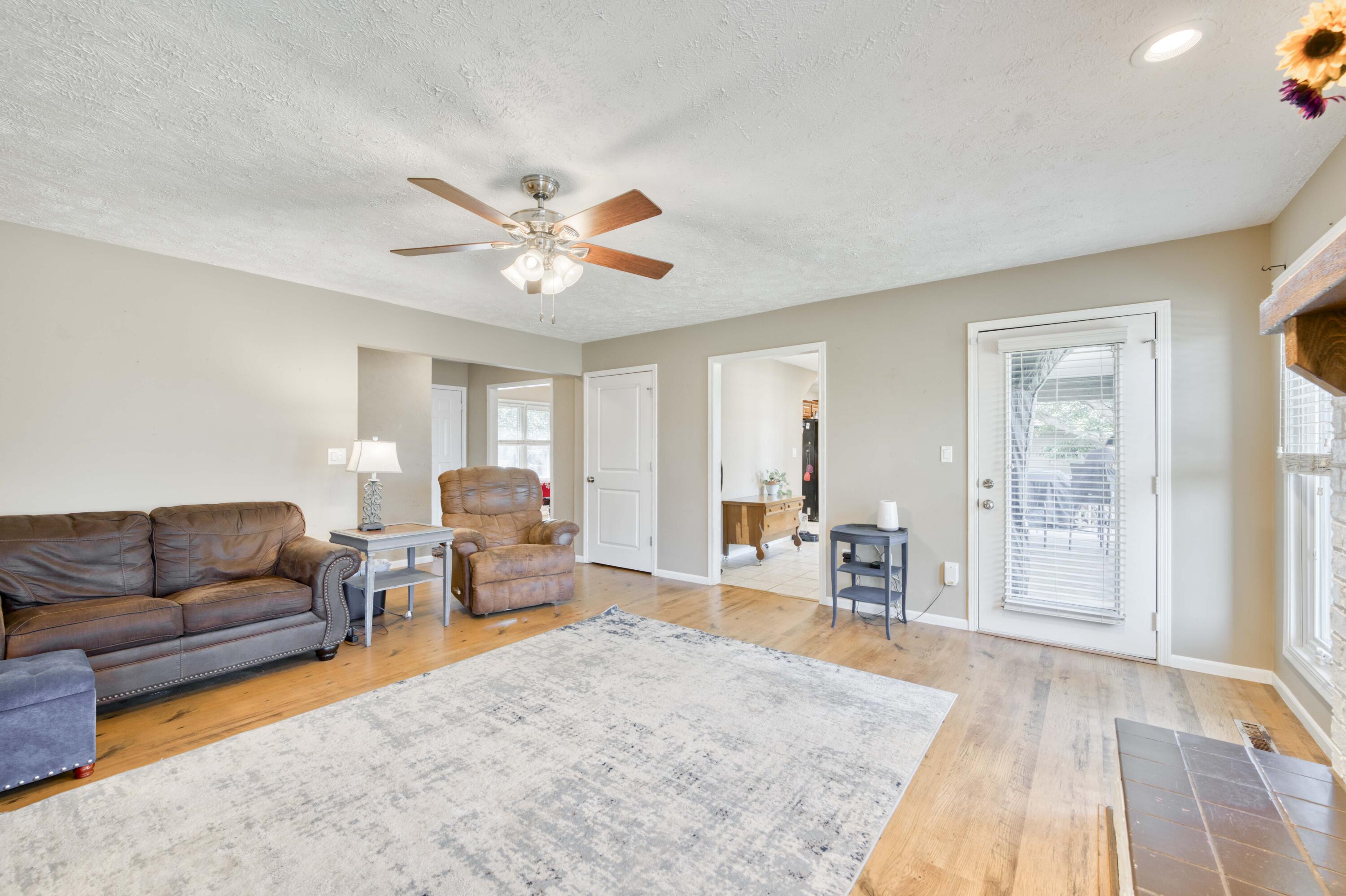 3477 West Broadmoor Court Property Photo 5